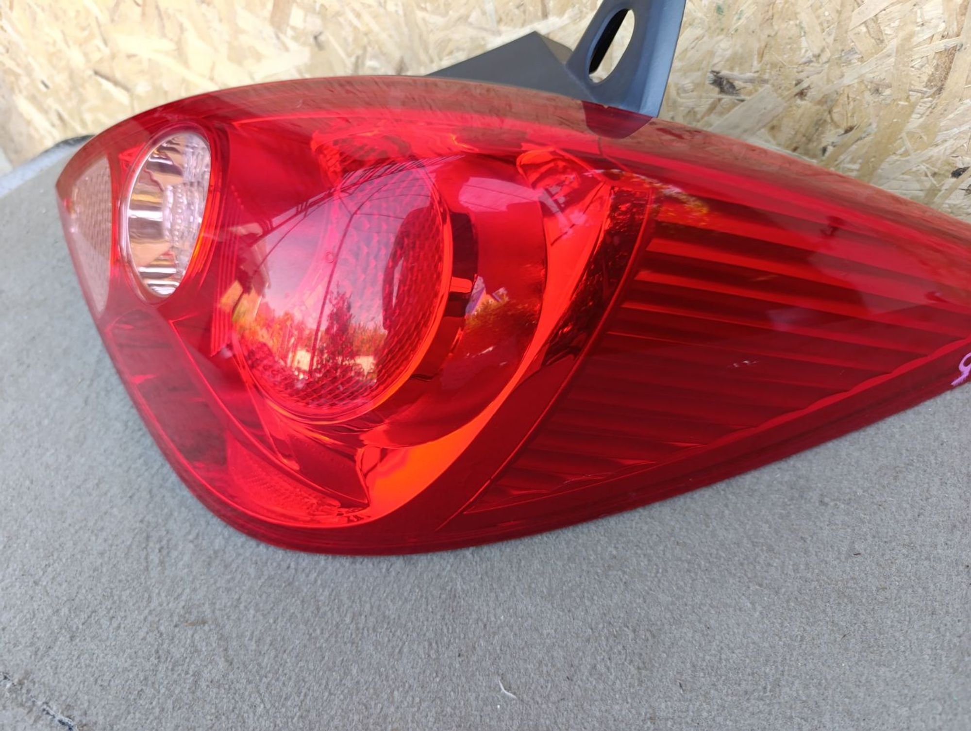 https://ycs.partsauto.market/partsauto-images/thmbs/userImages/d9b05010c61782443e0b3e264cf05921/part/57b2ce51-8283-46ea-9418-d0e4701d7199_1784554834428.jpg