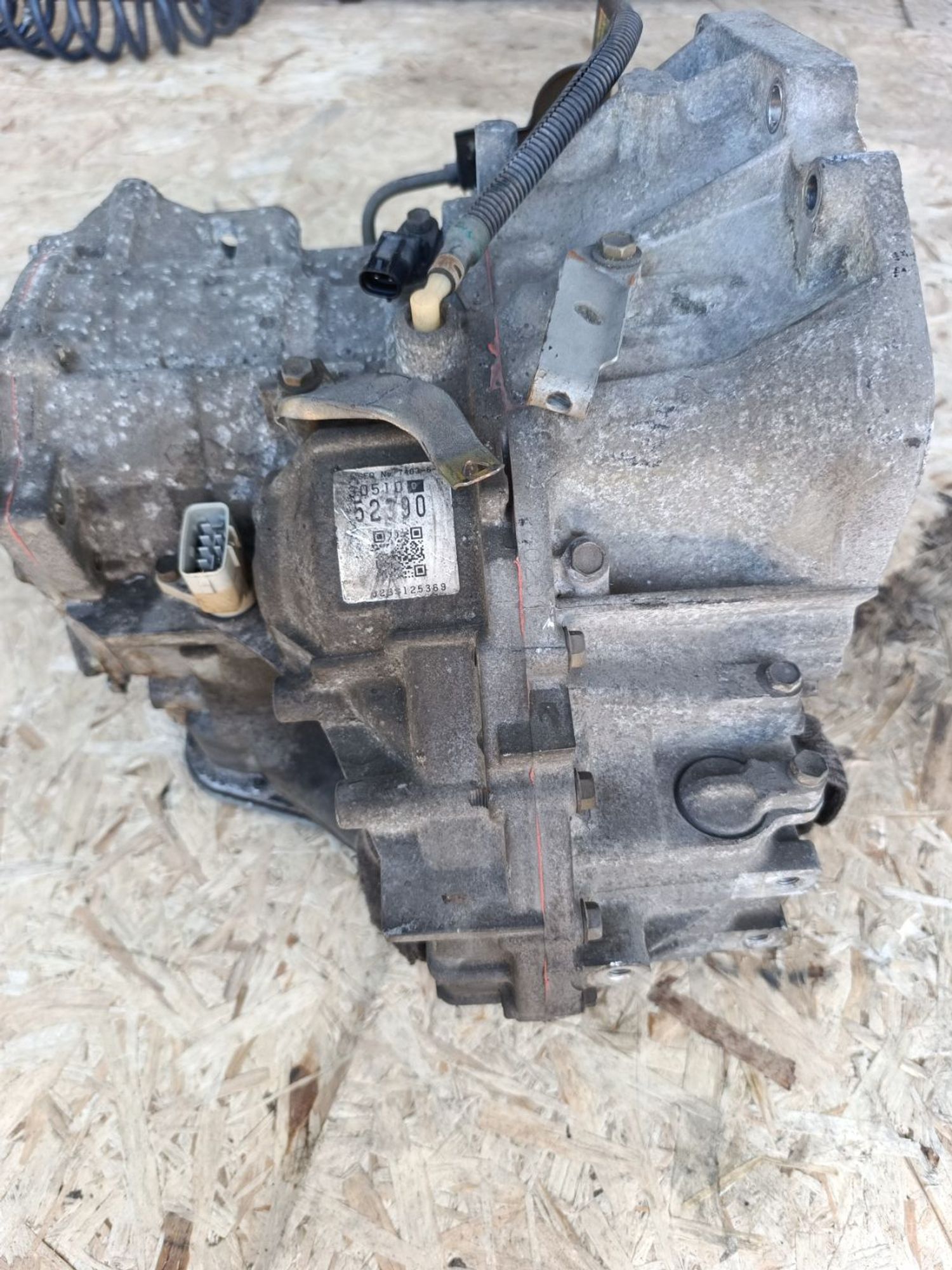 https://ycs.partsauto.market/partsauto-images/thmbs/userImages/d9b05010c61782443e0b3e264cf05921/part/58d58d07-e7f6-4814-a0c0-674defb0b5de_1781521681211.jpg