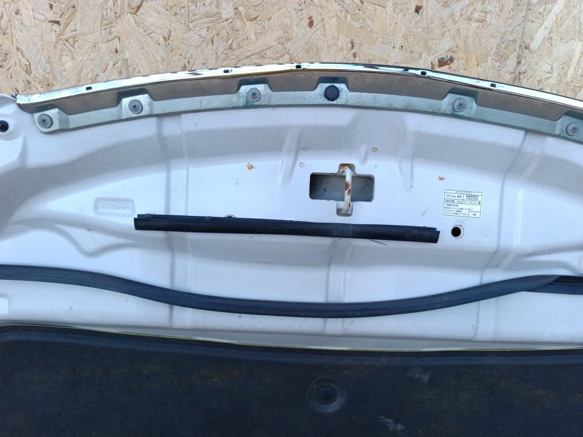 https://ycs.partsauto.market/partsauto-images/thmbs/userImages/d9b05010c61782443e0b3e264cf05921/part/5975695e-ea9b-4214-88f2-534f2f4c08a5_1781797010048.jpg