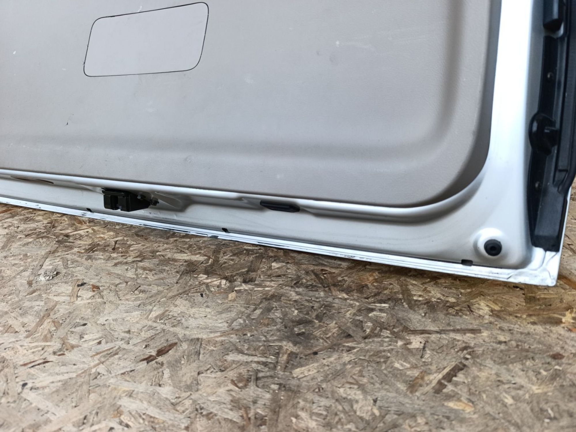 https://ycs.partsauto.market/partsauto-images/thmbs/userImages/d9b05010c61782443e0b3e264cf05921/part/5a5ead63-e42b-4422-8f00-5089aa000884_1781972064628.jpg