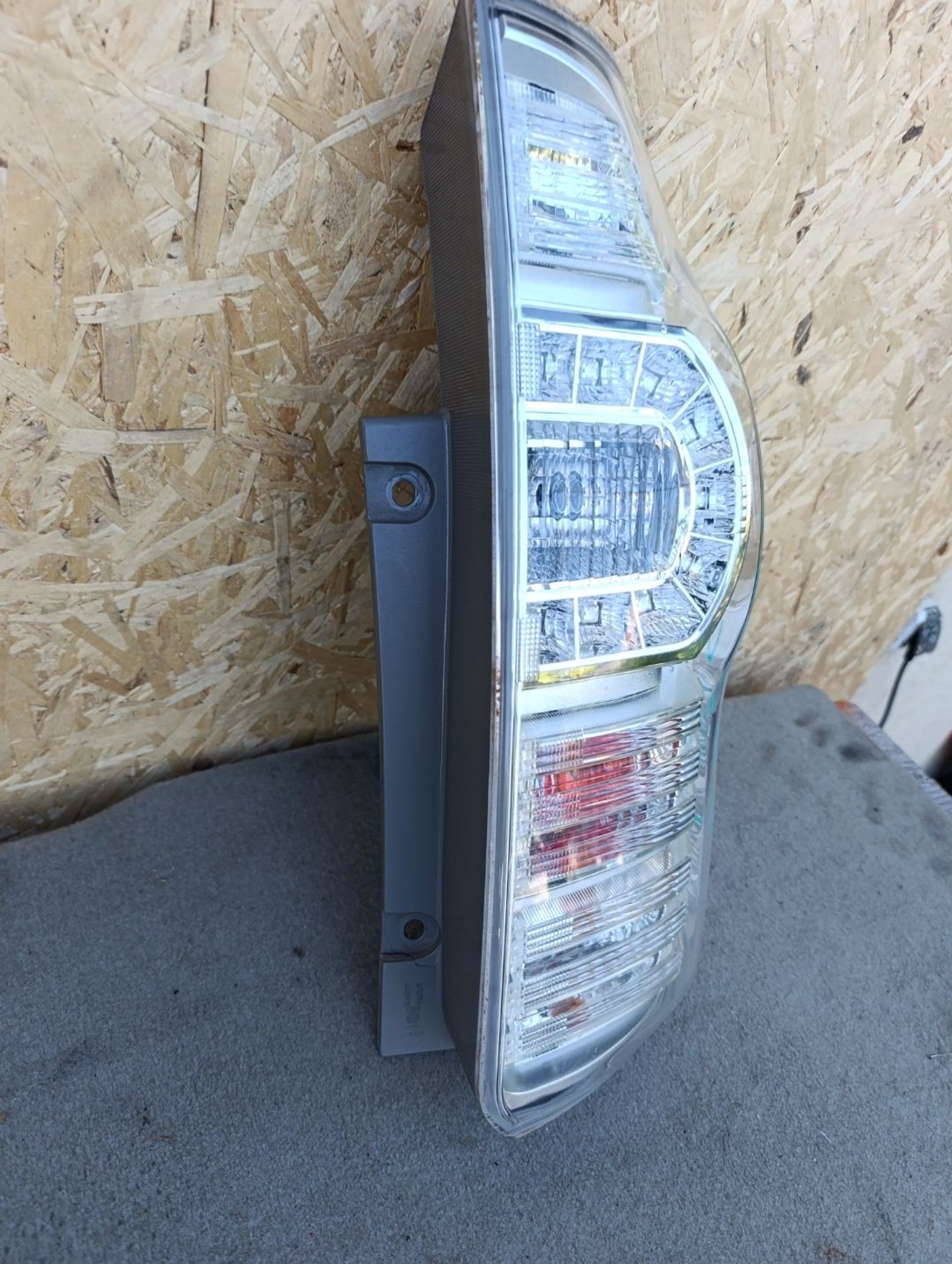 https://ycs.partsauto.market/partsauto-images/thmbs/userImages/d9b05010c61782443e0b3e264cf05921/part/5c029935-4a45-4c17-a7a1-9dc6b22cdf92_1784556753609.jpg