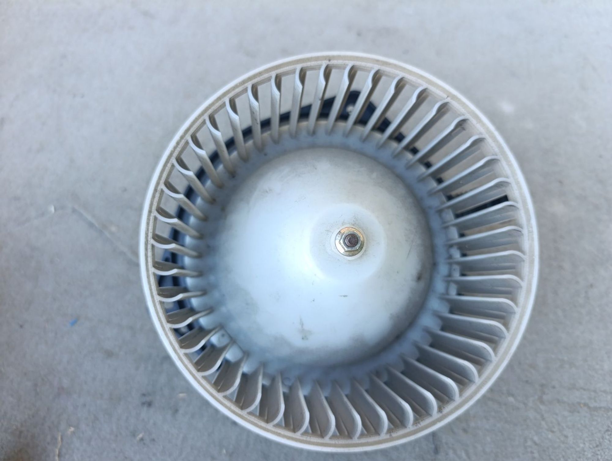 https://ycs.partsauto.market/partsauto-images/thmbs/userImages/d9b05010c61782443e0b3e264cf05921/part/5d0bab5f-4ff8-4fe8-8475-87985f05daec_1785422175321.jpg