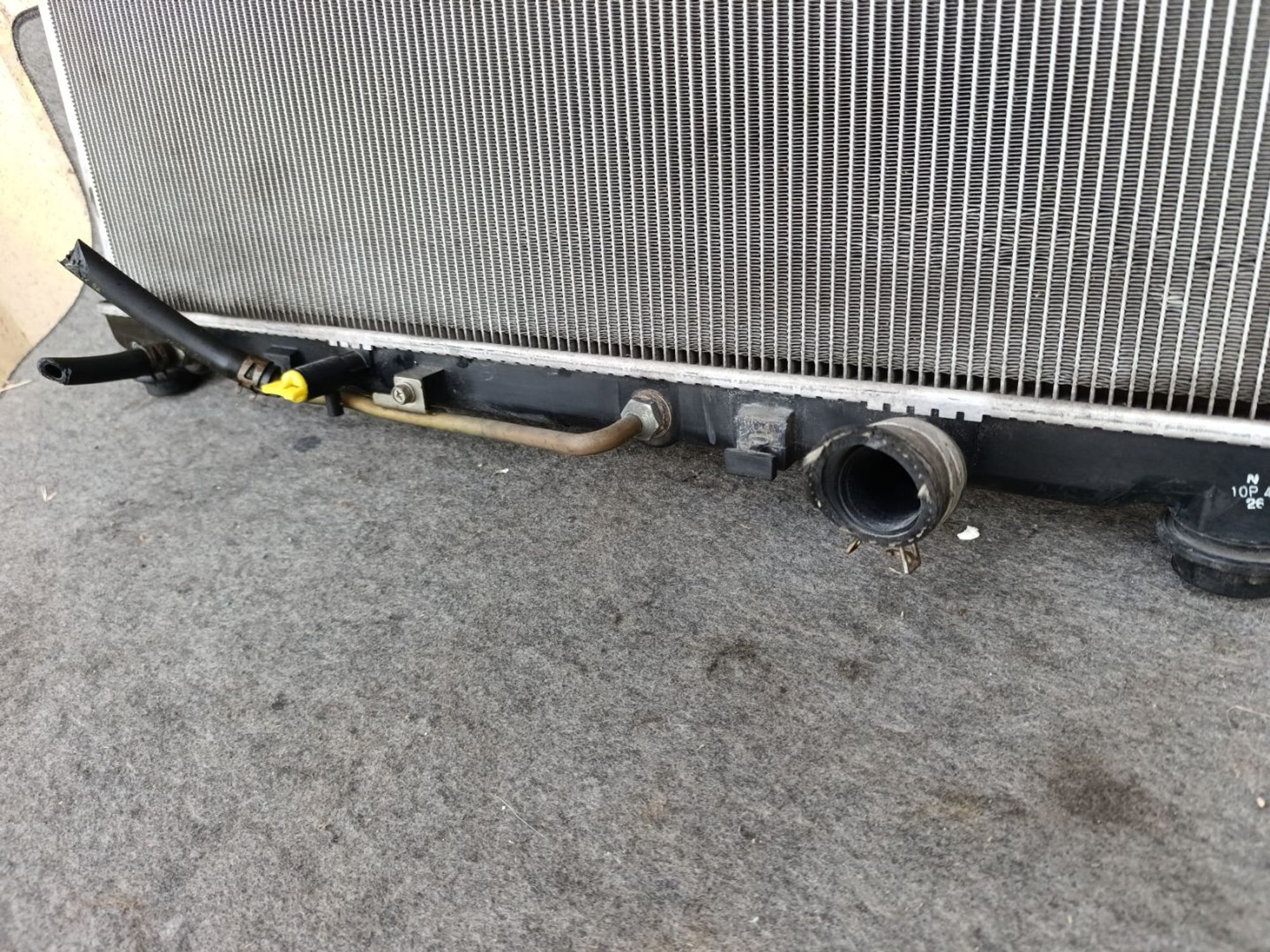 https://ycs.partsauto.market/partsauto-images/thmbs/userImages/d9b05010c61782443e0b3e264cf05921/part/5d9091c8-316a-4849-9f16-458ec5776a04_1781192227054.jpg