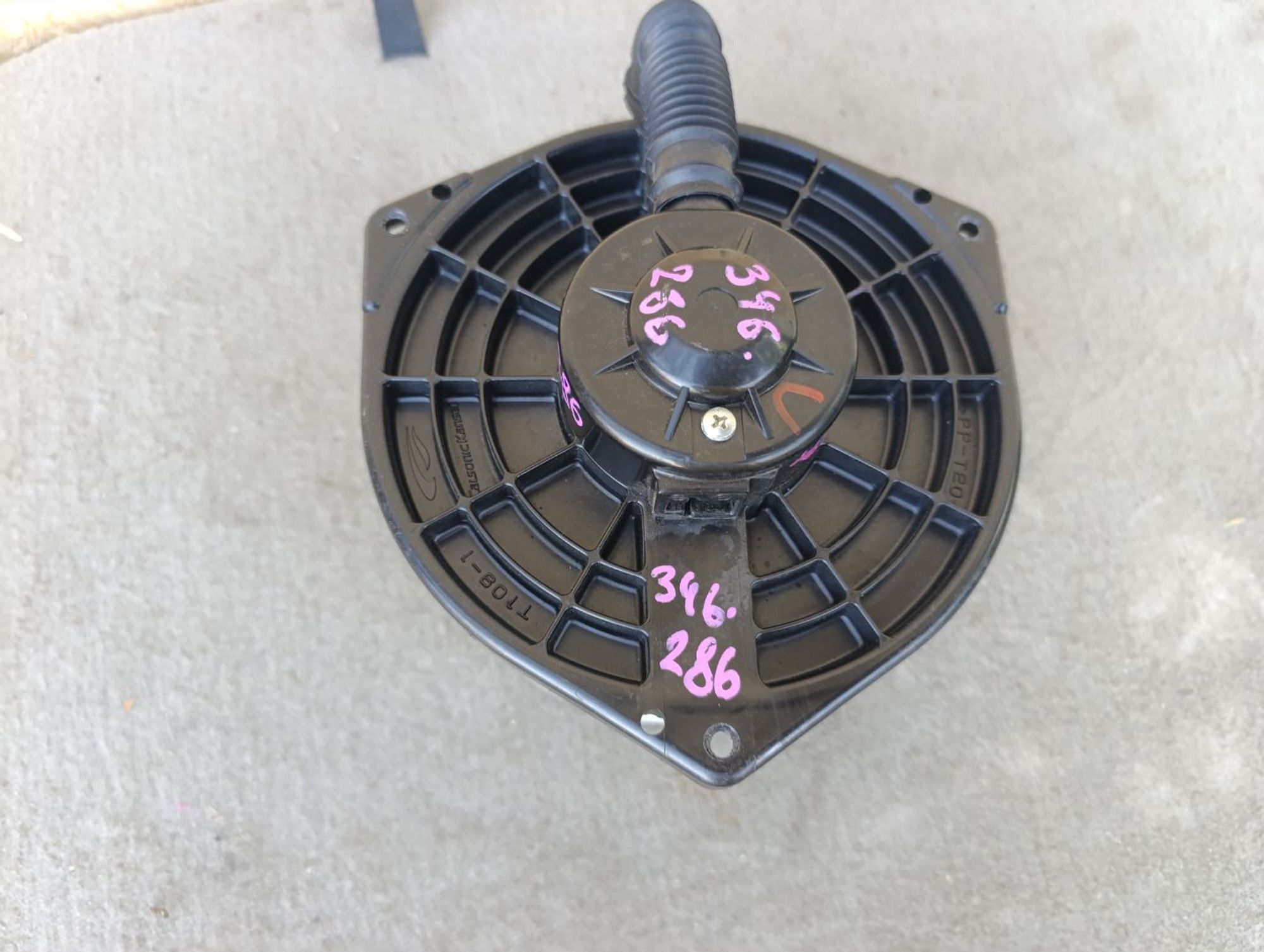 https://ycs.partsauto.market/partsauto-images/thmbs/userImages/d9b05010c61782443e0b3e264cf05921/part/5e21c213-ffdf-4eca-b0a7-68be2c081ba3_1785422849115.jpg