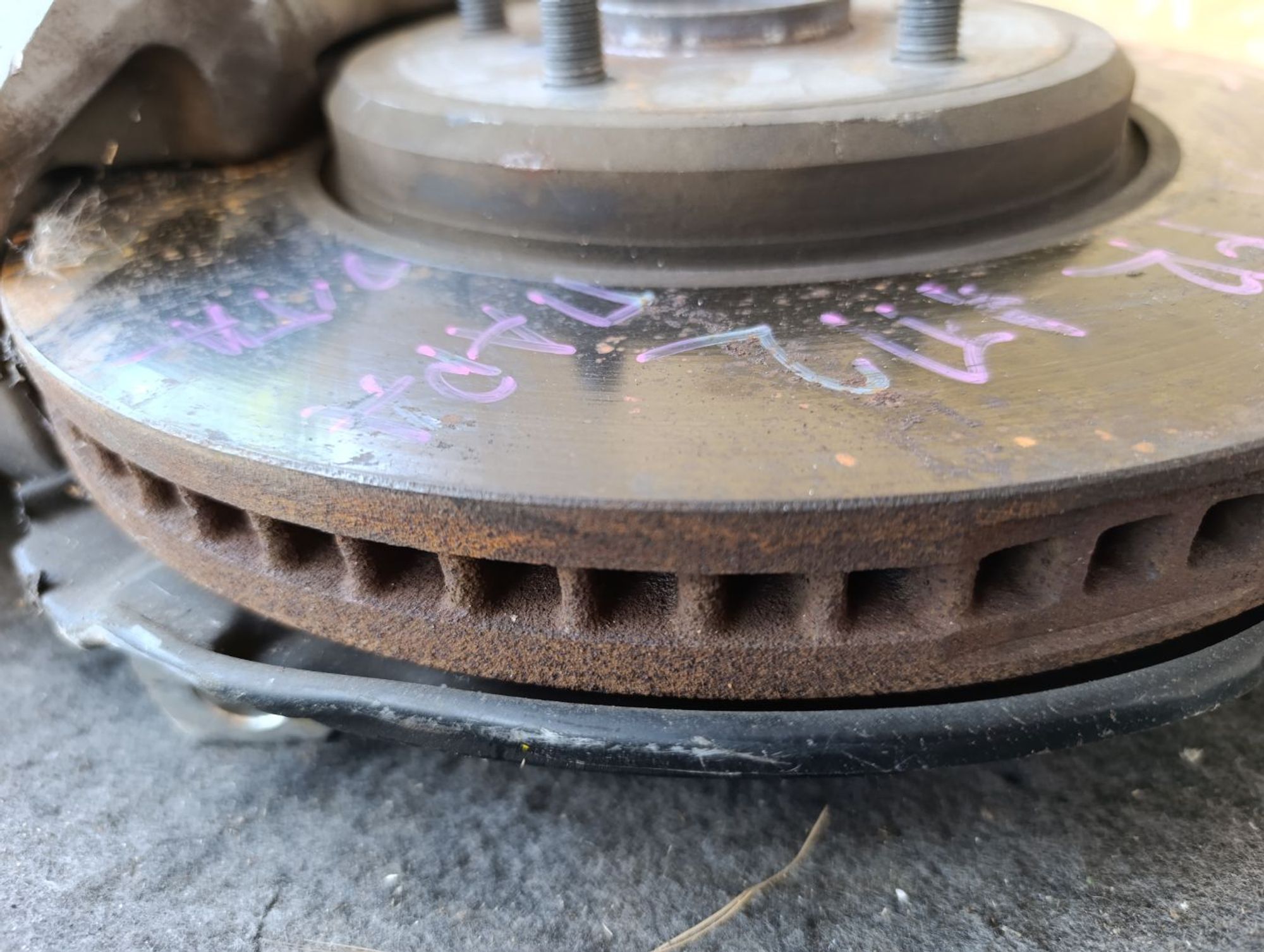 https://ycs.partsauto.market/partsauto-images/thmbs/userImages/d9b05010c61782443e0b3e264cf05921/part/5fd2da0e-f4a5-44c6-a8d9-3664eeda8e4d_1783771996699.jpg