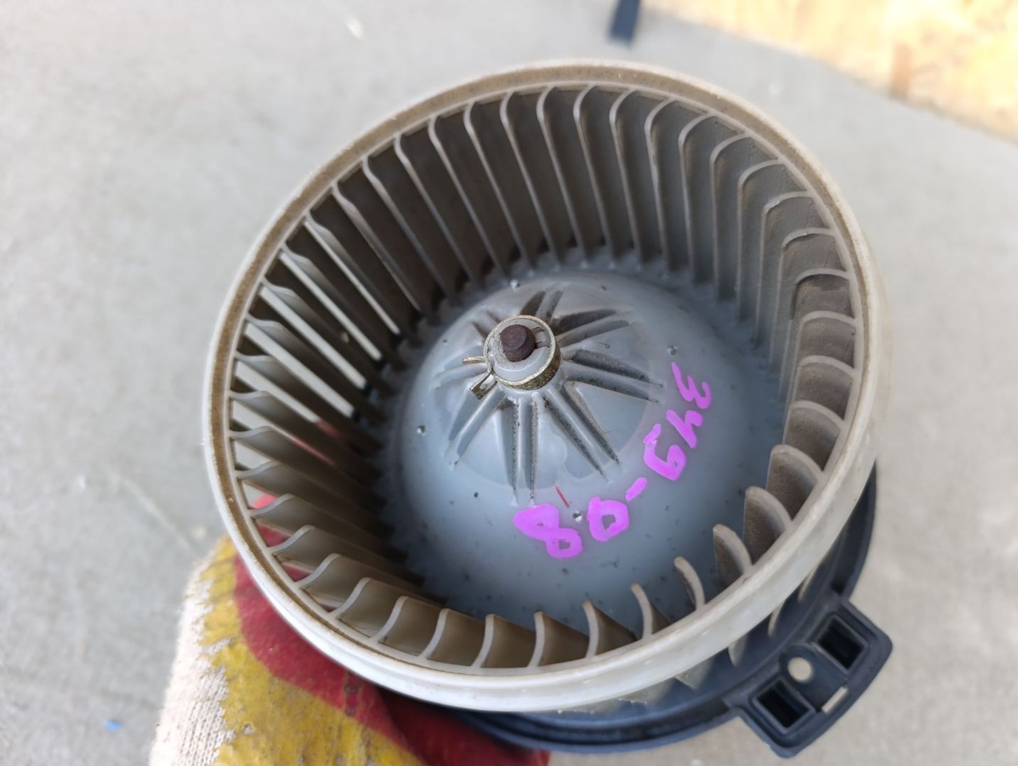 https://ycs.partsauto.market/partsauto-images/thmbs/userImages/d9b05010c61782443e0b3e264cf05921/part/612e7f52-3b4b-4285-bf1f-9704d124b337_1785424423253.jpg