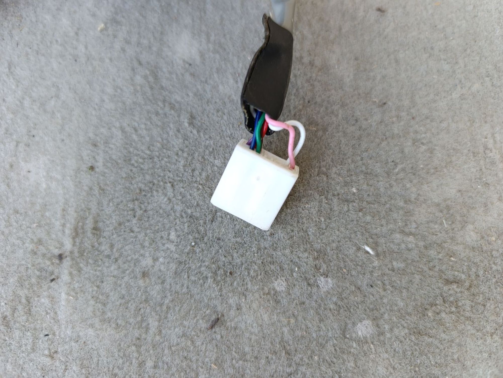 https://ycs.partsauto.market/partsauto-images/thmbs/userImages/d9b05010c61782443e0b3e264cf05921/part/626b4ba8-da07-4cc1-911d-ba034f736403_1785680126584.jpg