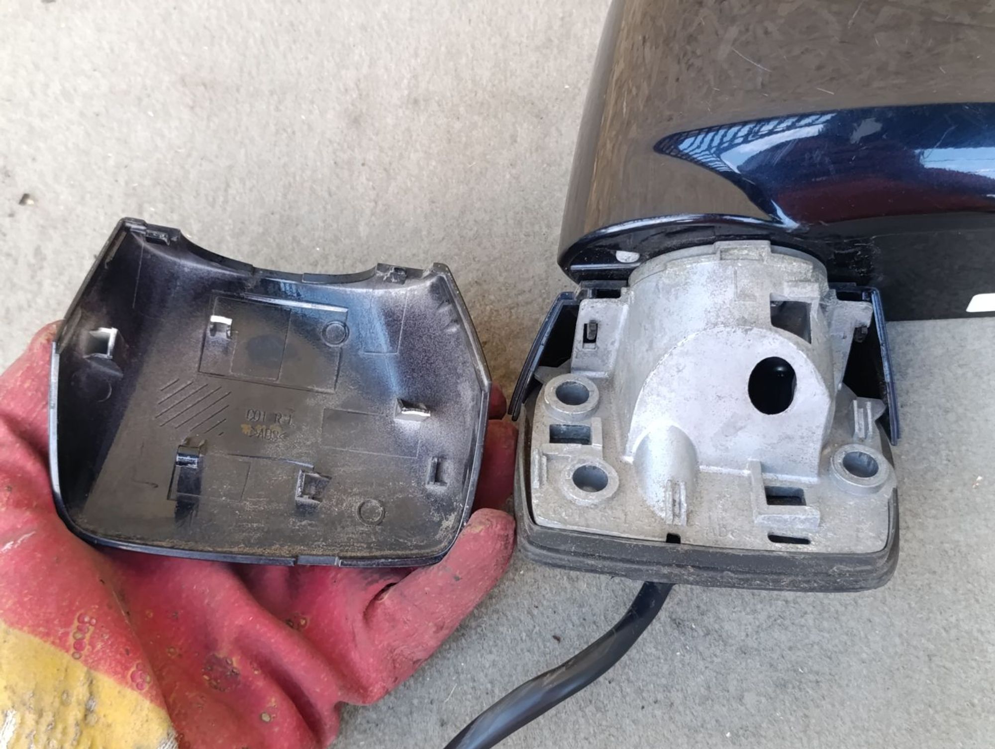https://ycs.partsauto.market/partsauto-images/thmbs/userImages/d9b05010c61782443e0b3e264cf05921/part/626dc016-8173-4015-b968-daa994740365_1785772976433.jpg