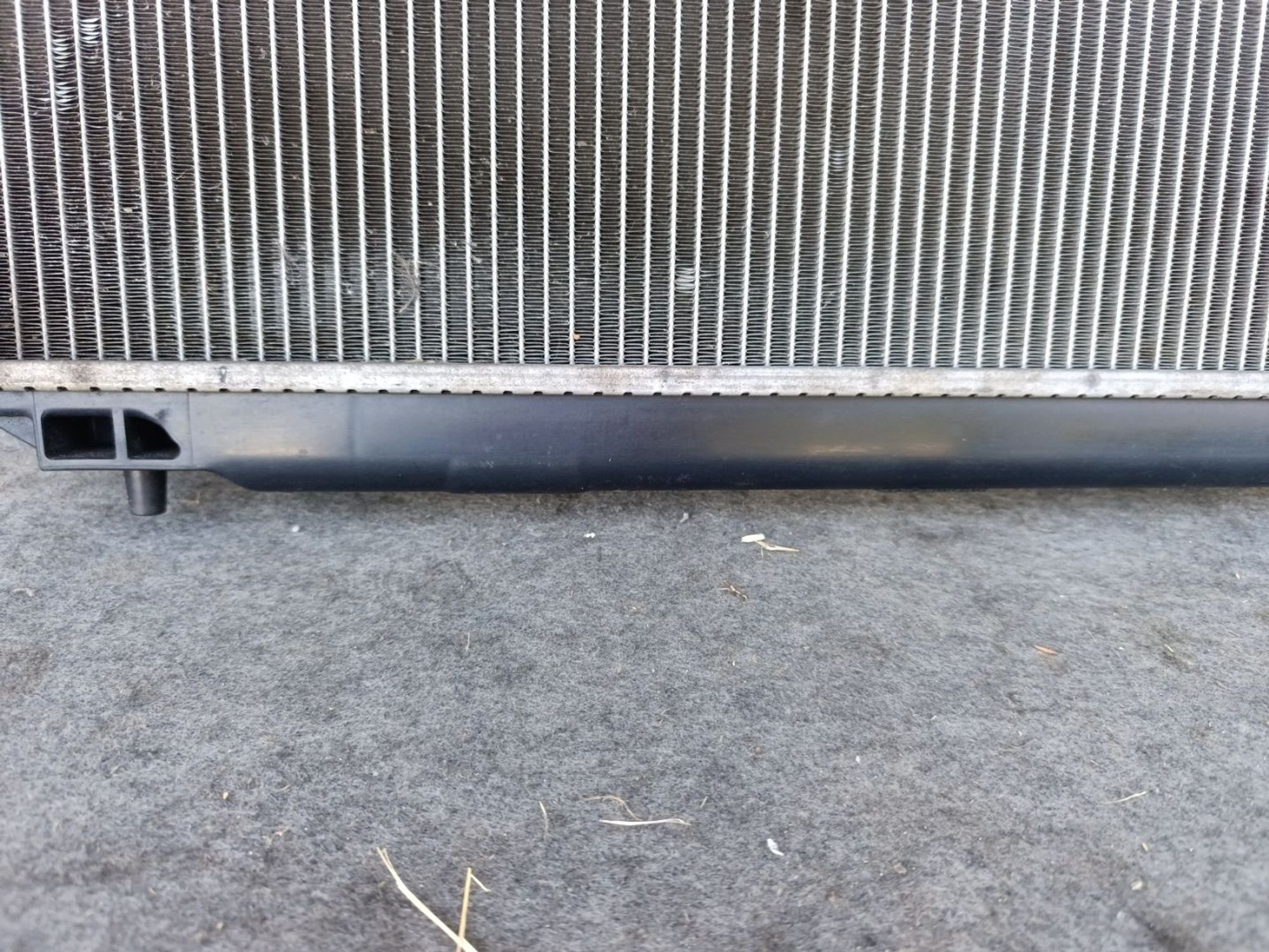 https://ycs.partsauto.market/partsauto-images/thmbs/userImages/d9b05010c61782443e0b3e264cf05921/part/632c257b-2791-4772-8d61-1727a670d9c9_1781620140511.jpg