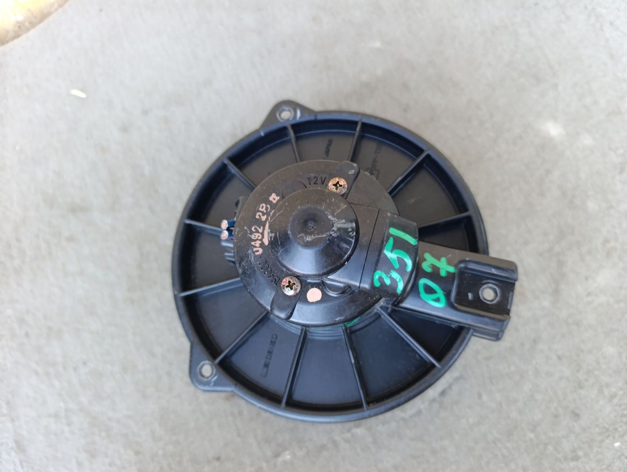 https://ycs.partsauto.market/partsauto-images/thmbs/userImages/d9b05010c61782443e0b3e264cf05921/part/633b1ee8-44b7-47f9-91b7-6a3307ab38dc_1785424320412.jpg