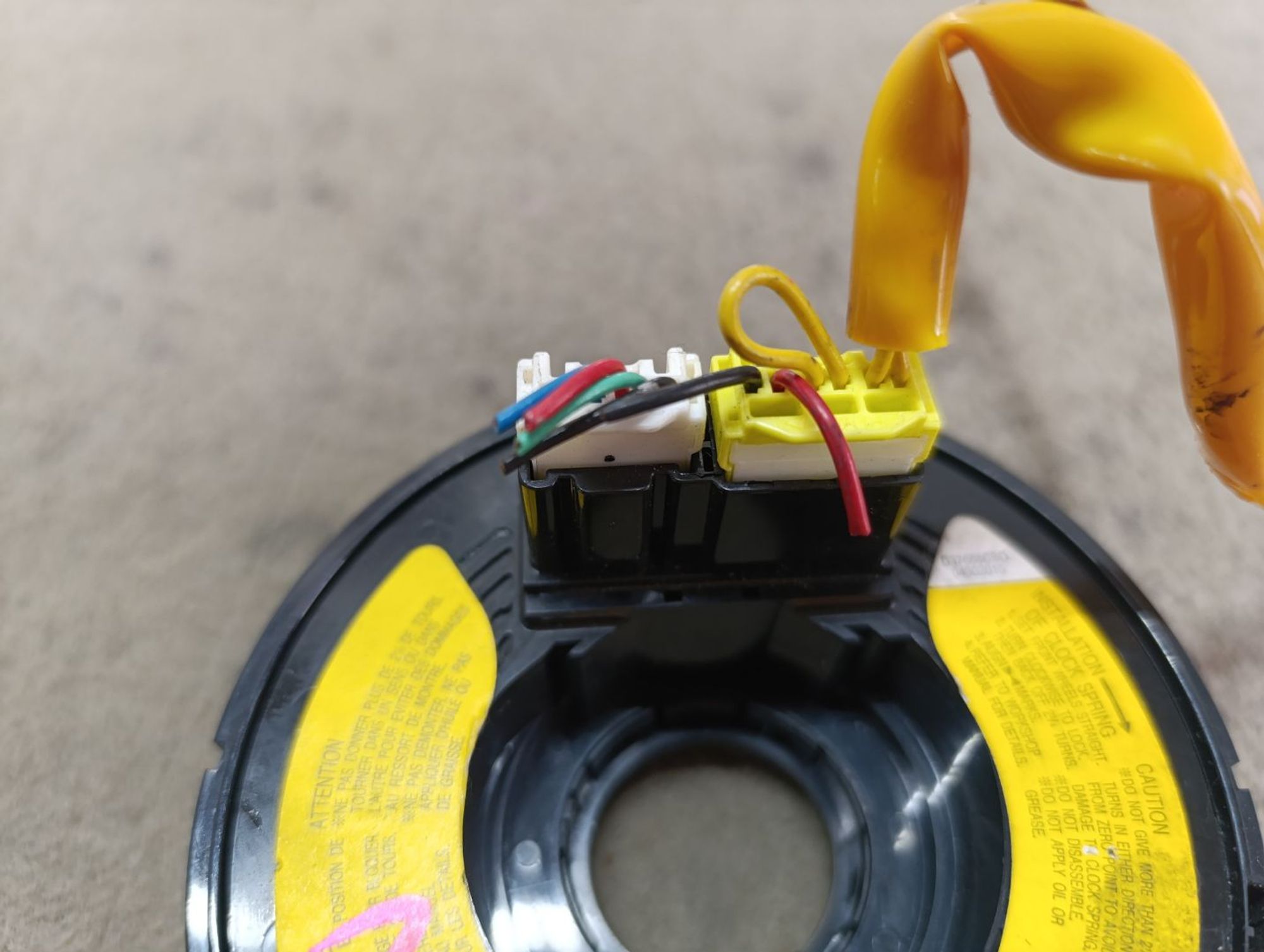 https://ycs.partsauto.market/partsauto-images/thmbs/userImages/d9b05010c61782443e0b3e264cf05921/part/63995a81-0f1a-4312-8cdf-539bce0739d4_1750072721365.jpg