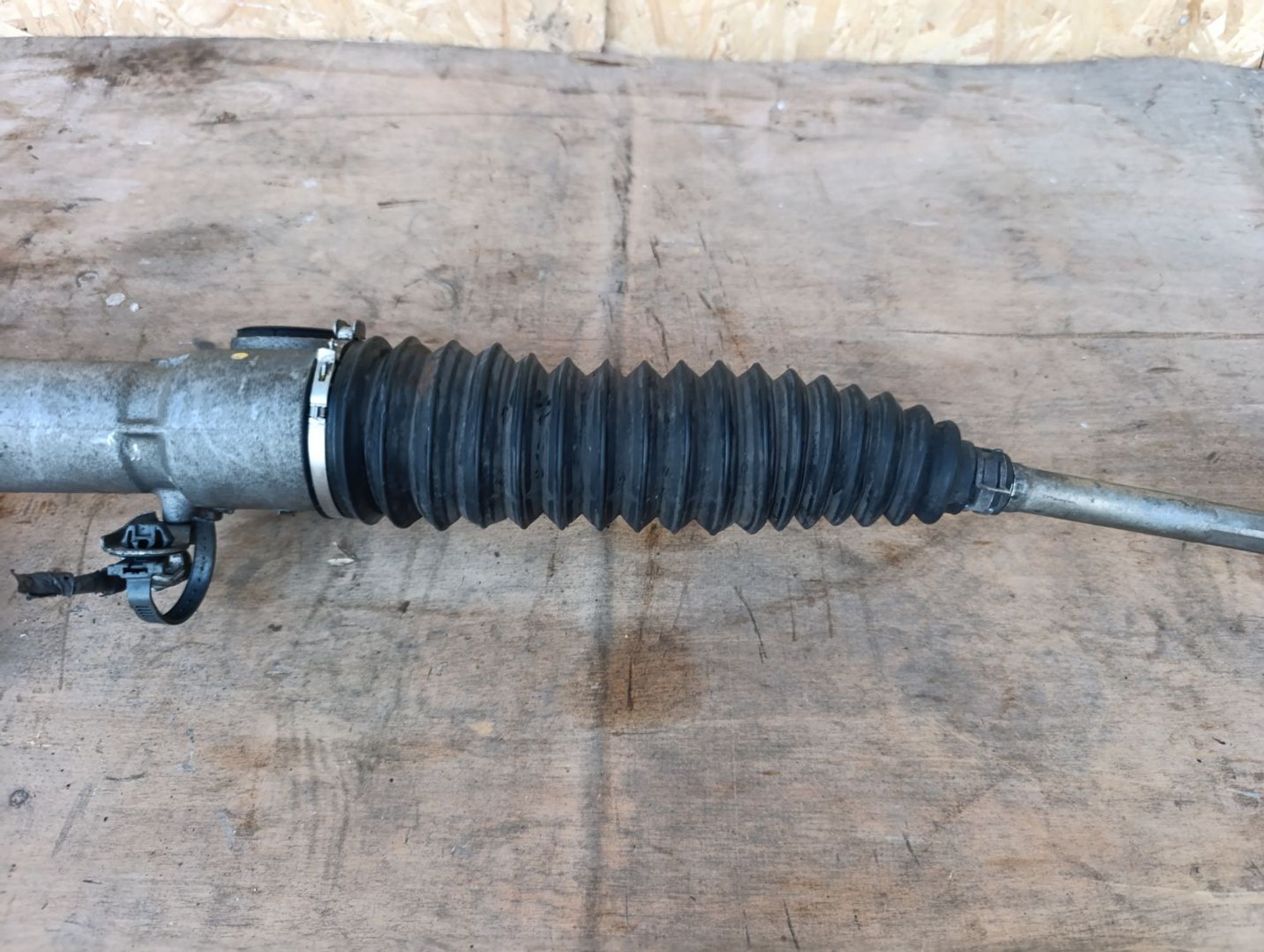 https://ycs.partsauto.market/partsauto-images/thmbs/userImages/d9b05010c61782443e0b3e264cf05921/part/63be0e10-25f6-45c5-80a7-5a29b2410cba_1784220768998.jpg