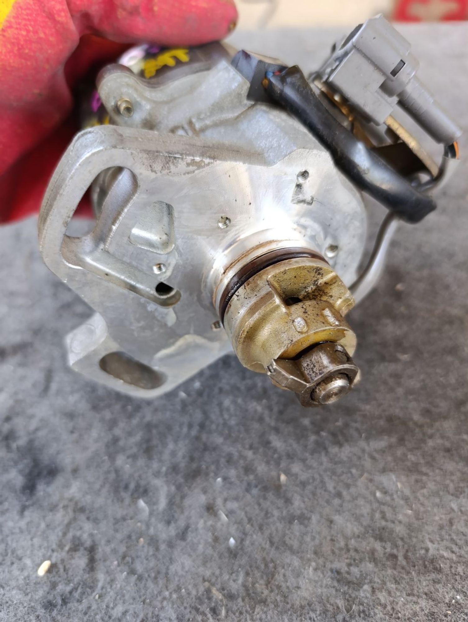 https://ycs.partsauto.market/partsauto-images/thmbs/userImages/d9b05010c61782443e0b3e264cf05921/part/63bf6aee-107e-4a52-bc33-64363983c2f7_1783588175190.jpg