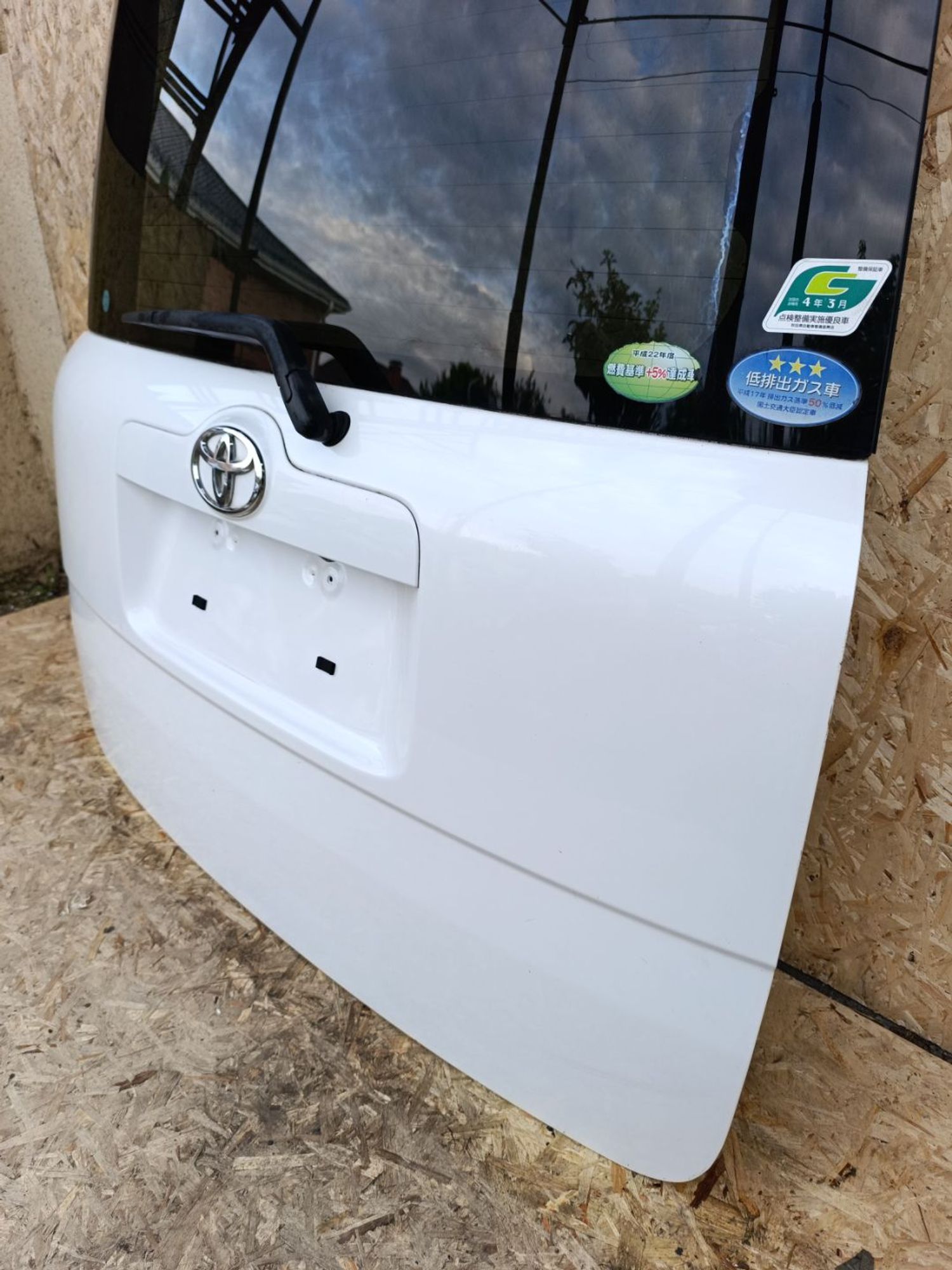 https://ycs.partsauto.market/partsauto-images/thmbs/userImages/d9b05010c61782443e0b3e264cf05921/part/63c63037-60d2-433f-af45-c4eaf2a16b8e_1781970078219.jpg