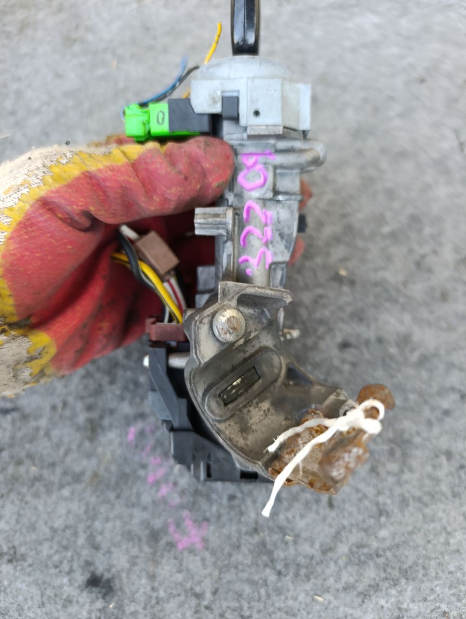 https://ycs.partsauto.market/partsauto-images/thmbs/userImages/d9b05010c61782443e0b3e264cf05921/part/63d7f640-53fe-463e-8ecf-631dfc12e2b4_1783434850357.jpg