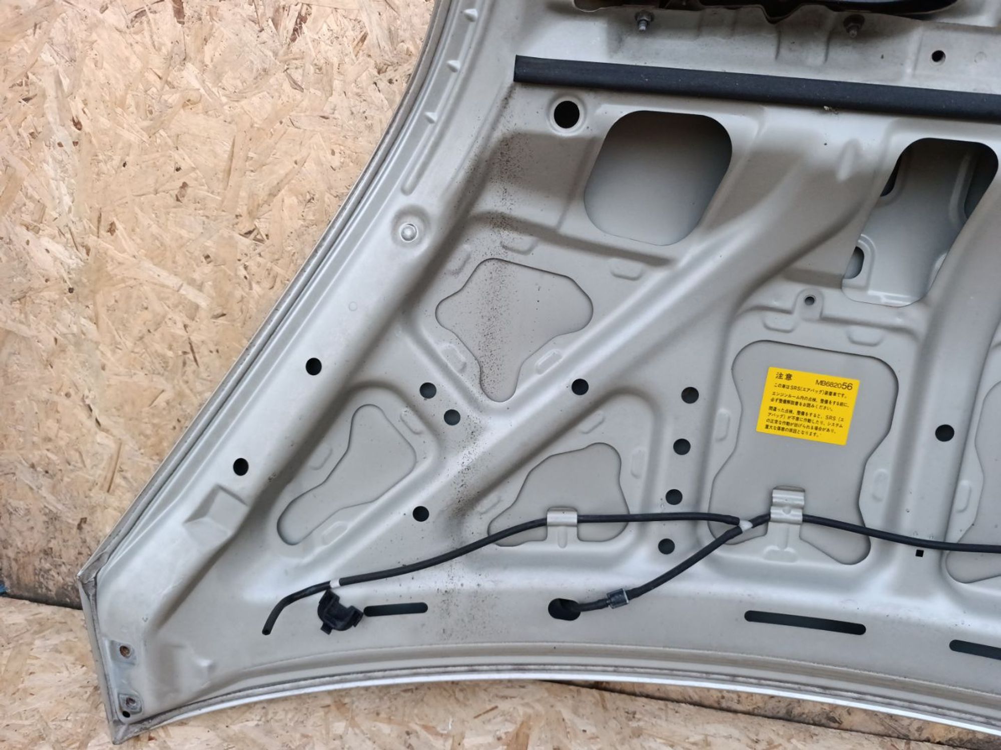 https://ycs.partsauto.market/partsauto-images/thmbs/userImages/d9b05010c61782443e0b3e264cf05921/part/640715a6-1779-4df4-89b5-6a80fcf30642_1781802044064.jpg