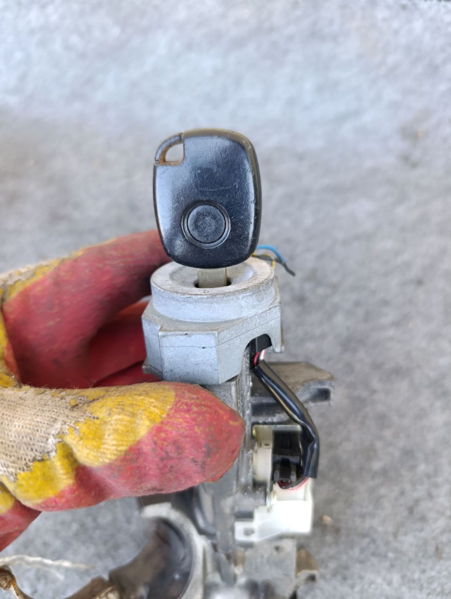 https://ycs.partsauto.market/partsauto-images/thmbs/userImages/d9b05010c61782443e0b3e264cf05921/part/6422cd8d-ca25-4210-b2d2-6fc22996c982_1783434877926.jpg