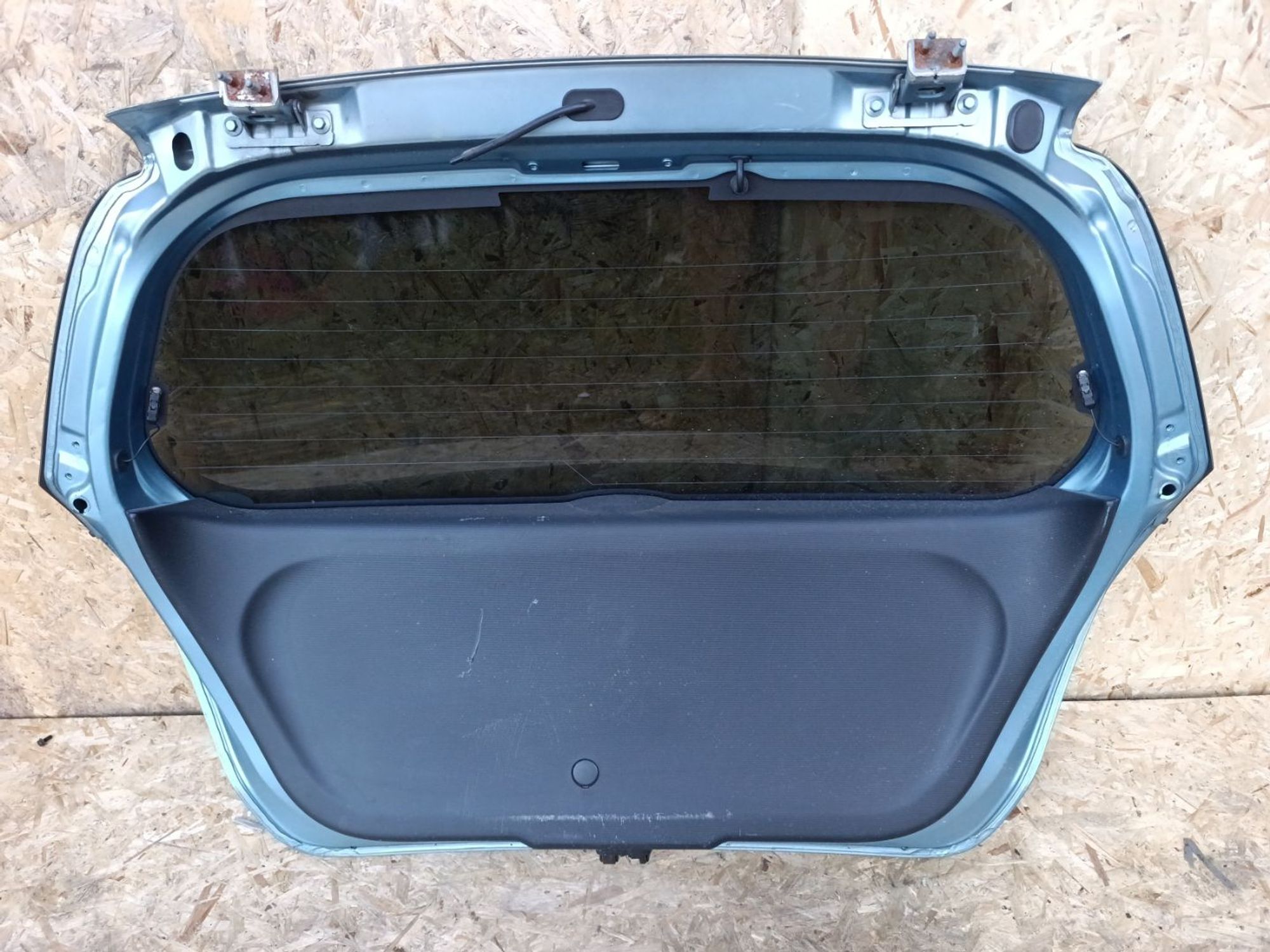 Крышка багажника Honda fit gd1, 12000 рублей, Ленина