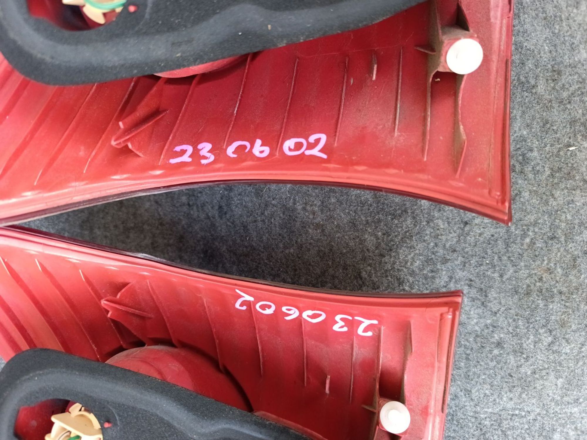 https://ycs.partsauto.market/partsauto-images/thmbs/userImages/d9b05010c61782443e0b3e264cf05921/part/67620c4f-c3ef-4cd5-8339-6edd287f2e83_1782232247865.jpg