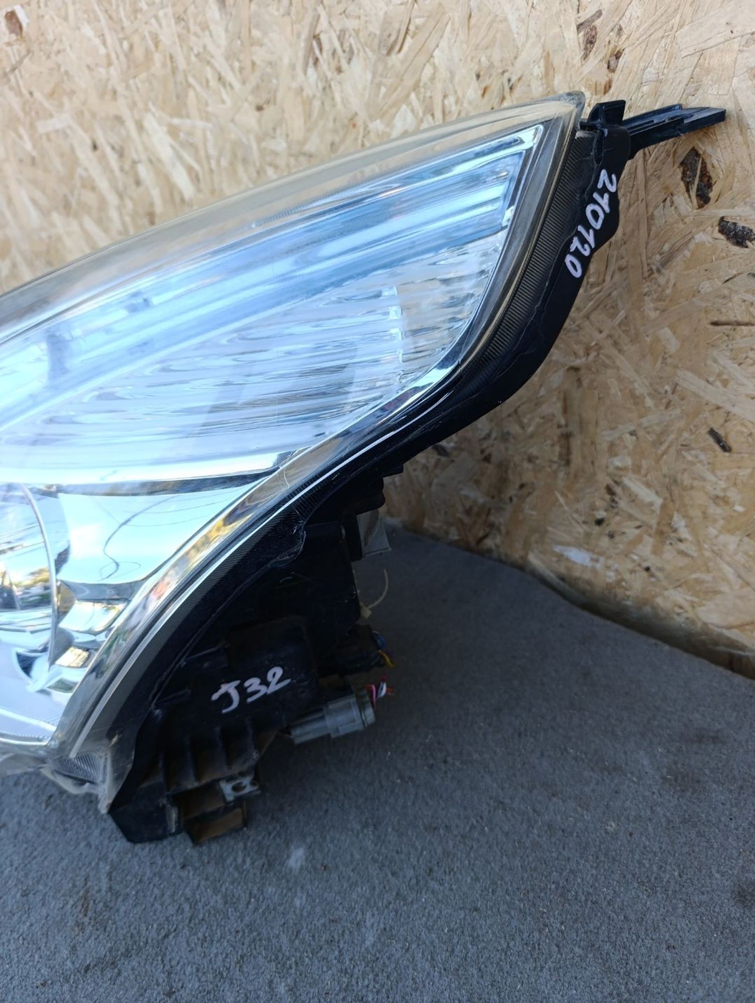 https://ycs.partsauto.market/partsauto-images/thmbs/userImages/d9b05010c61782443e0b3e264cf05921/part/67a687e8-cade-42fe-ba93-d49bf1bc2bf3_1785333956910.jpg