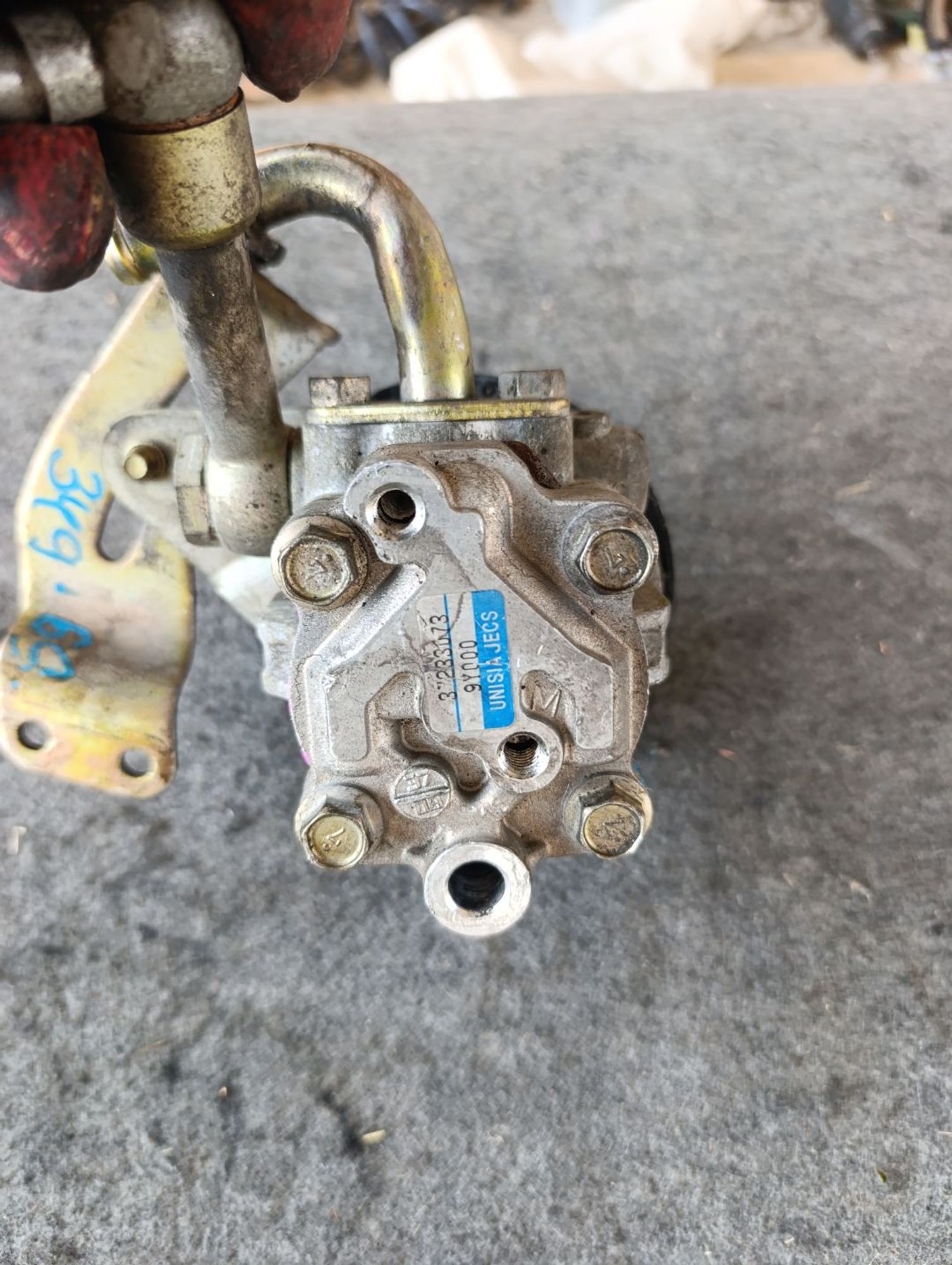 https://ycs.partsauto.market/partsauto-images/thmbs/userImages/d9b05010c61782443e0b3e264cf05921/part/68c5aa63-bc43-47af-9b2c-6c6bbd502b1f_1783513459618.jpg
