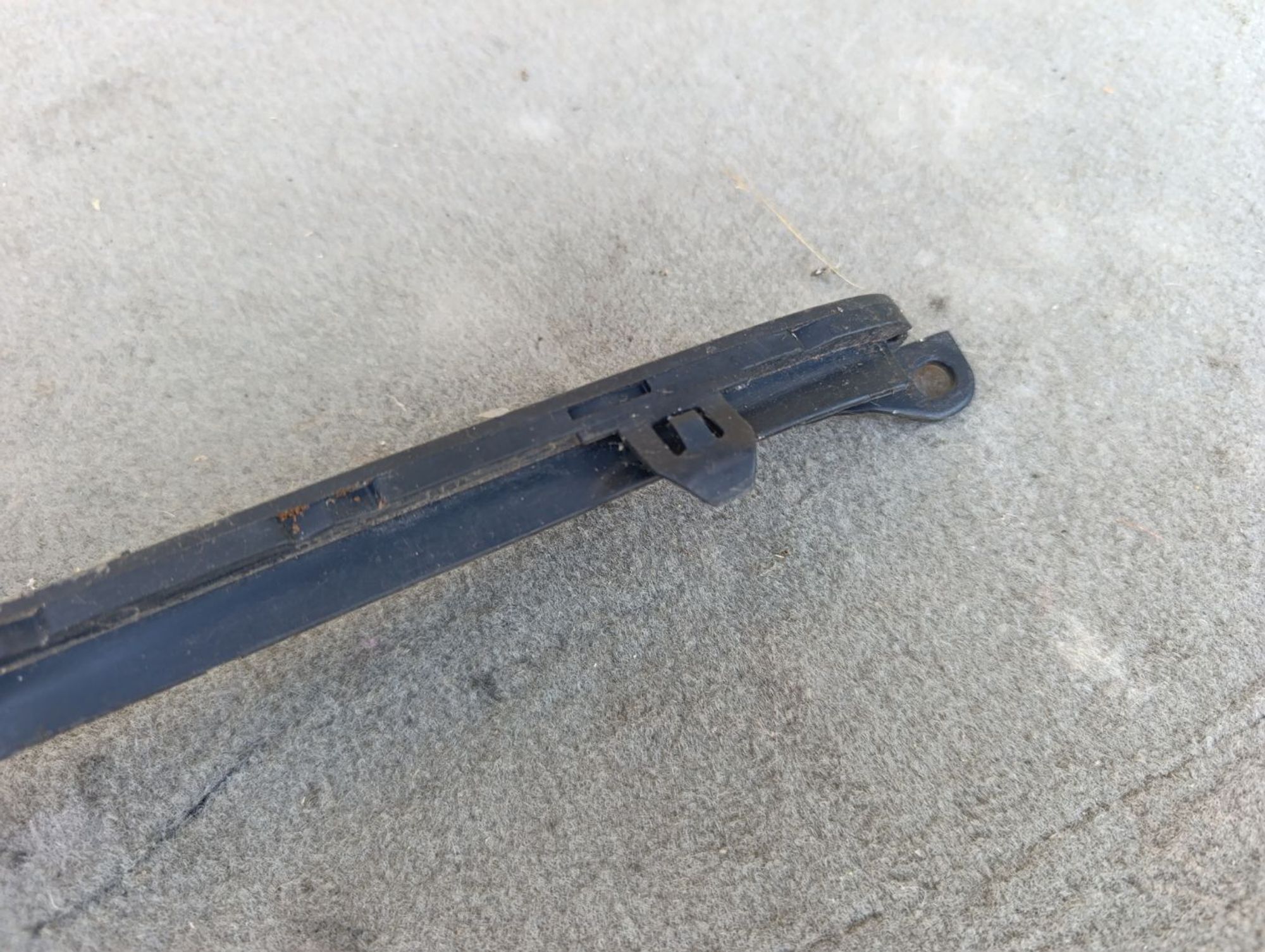 https://ycs.partsauto.market/partsauto-images/thmbs/userImages/d9b05010c61782443e0b3e264cf05921/part/6b674a53-6c9d-4ba6-bda4-eba8a87355fb_1785935749305.jpg
