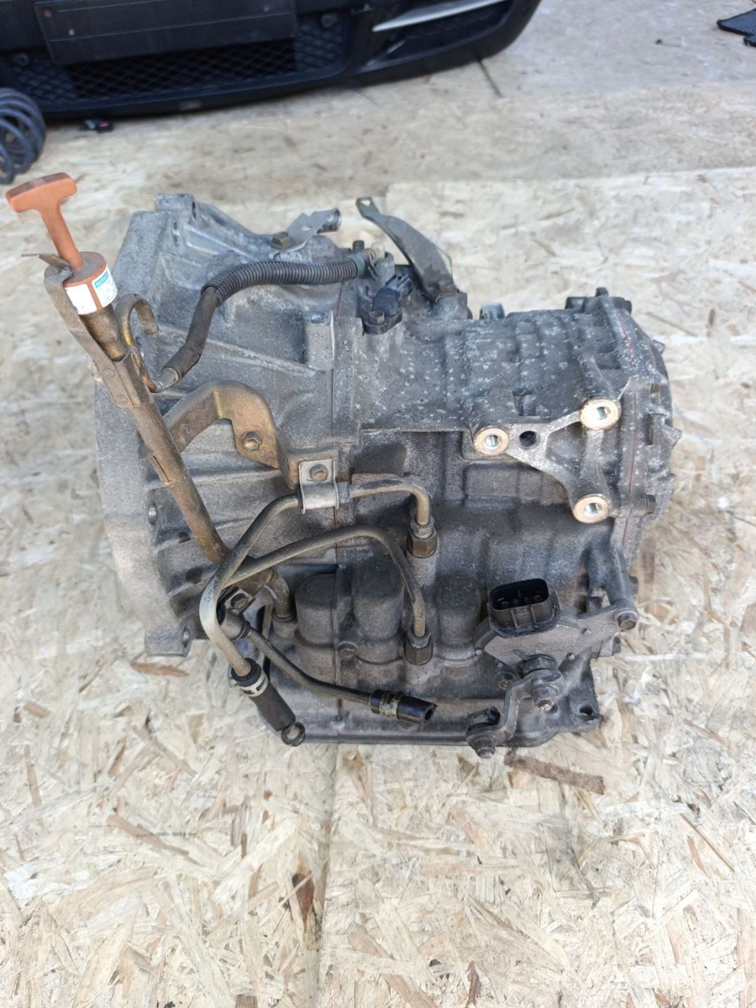 https://ycs.partsauto.market/partsauto-images/thmbs/userImages/d9b05010c61782443e0b3e264cf05921/part/6b6add4c-65bc-49be-8fae-9f6c73e36567_1781521671286.jpg
