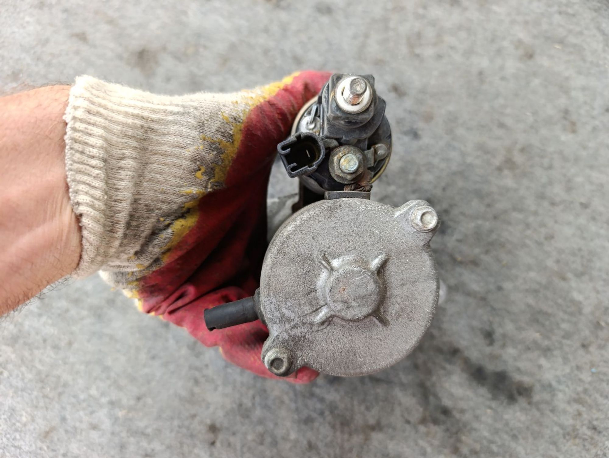 https://ycs.partsauto.market/partsauto-images/thmbs/userImages/d9b05010c61782443e0b3e264cf05921/part/6d2828fa-3525-4dc7-8170-eb01ac2cee3f_1783159314875.jpg