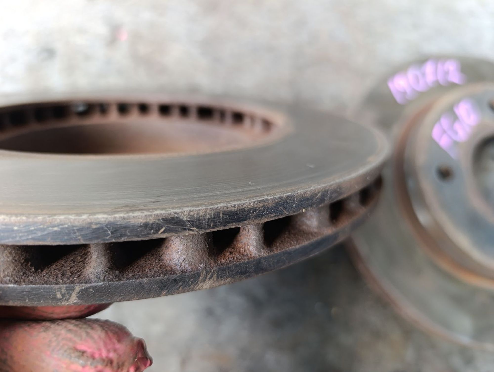 https://ycs.partsauto.market/partsauto-images/thmbs/userImages/d9b05010c61782443e0b3e264cf05921/part/6db93f38-e979-49b4-9ac1-09309625a457_1784457497065.jpg