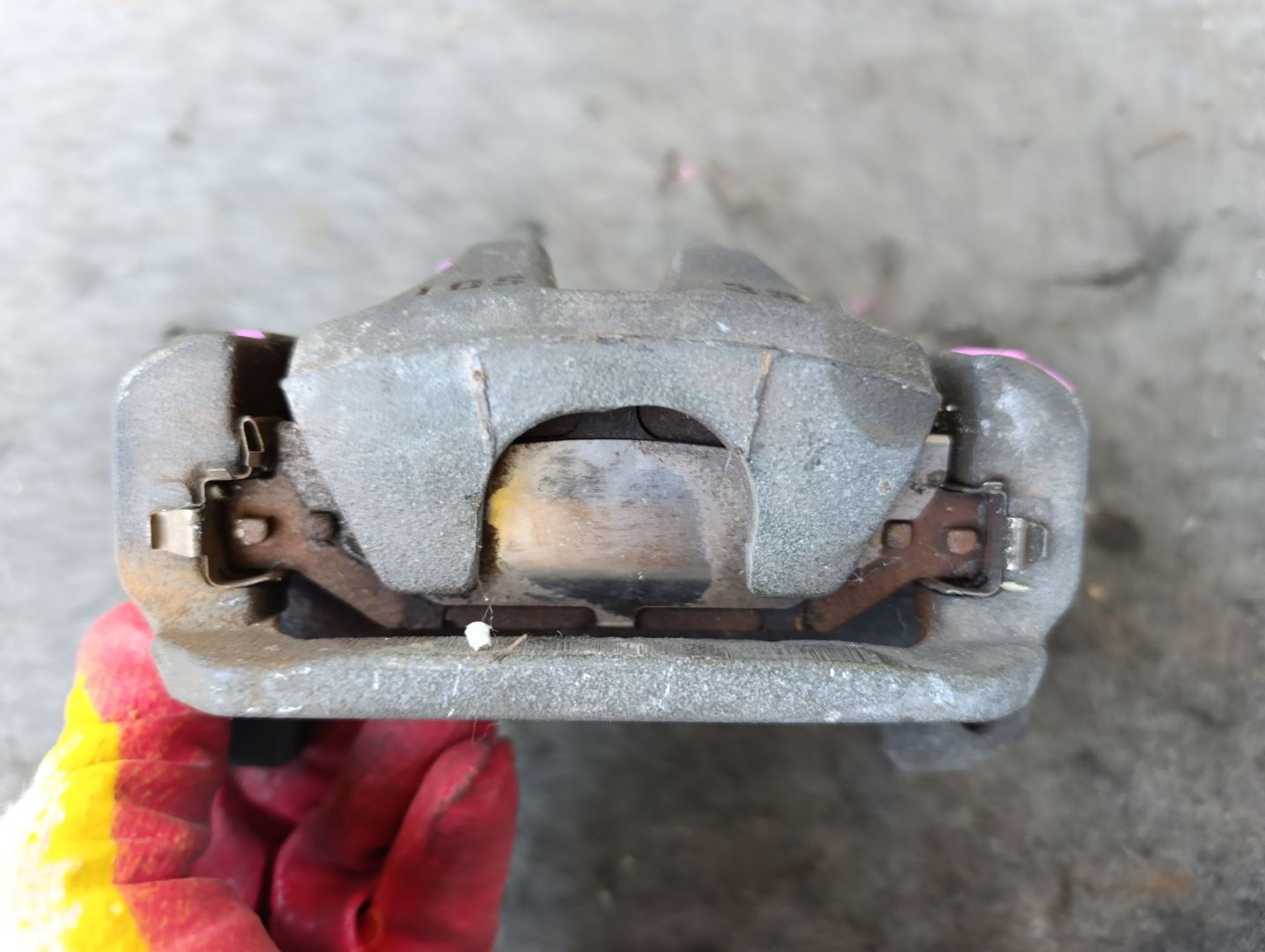 https://ycs.partsauto.market/partsauto-images/thmbs/userImages/d9b05010c61782443e0b3e264cf05921/part/6dc8ee1c-a470-4b0a-960e-024d488a7ba2_1784540235400.jpg