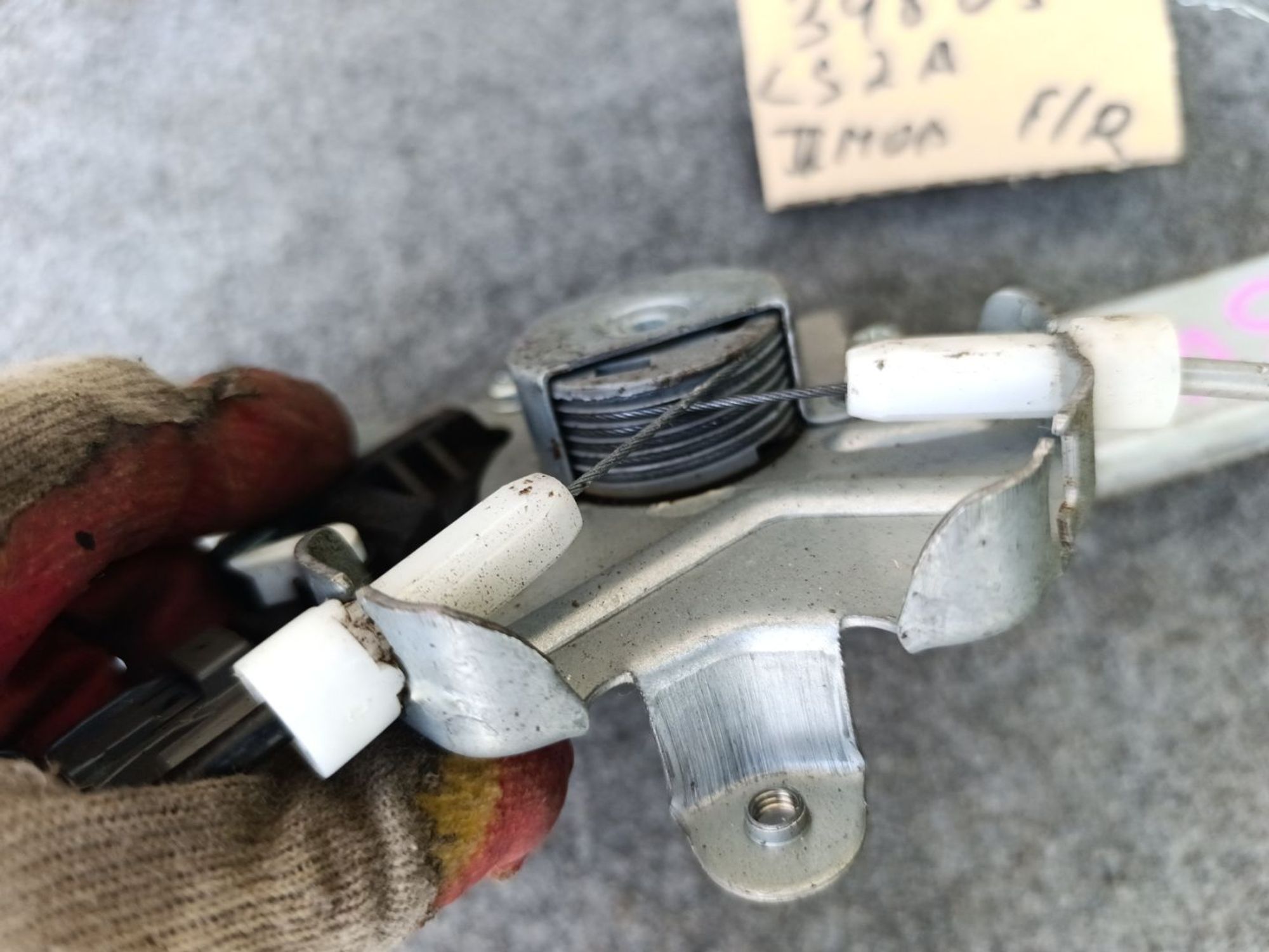 Стеклоподъемник правый Mitsubishi lancer cedia, 5200 рублей, Ленина