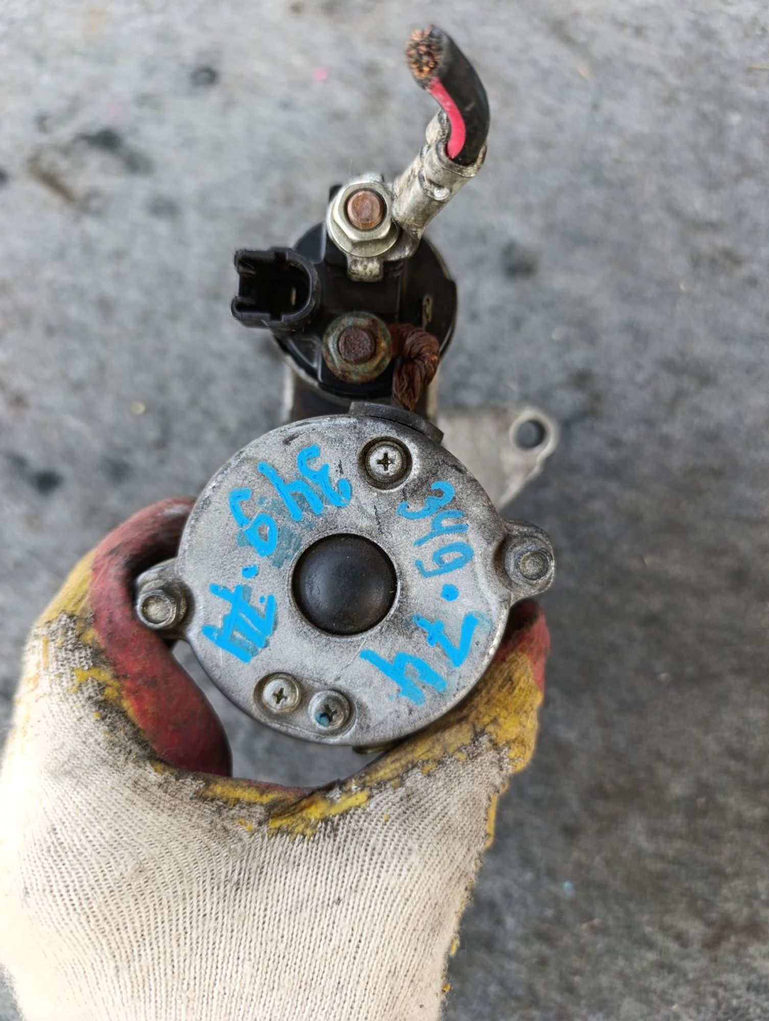 https://ycs.partsauto.market/partsauto-images/thmbs/userImages/d9b05010c61782443e0b3e264cf05921/part/716f9b00-28d8-4dda-8969-54d2e510bfd7_1783498278536.jpg