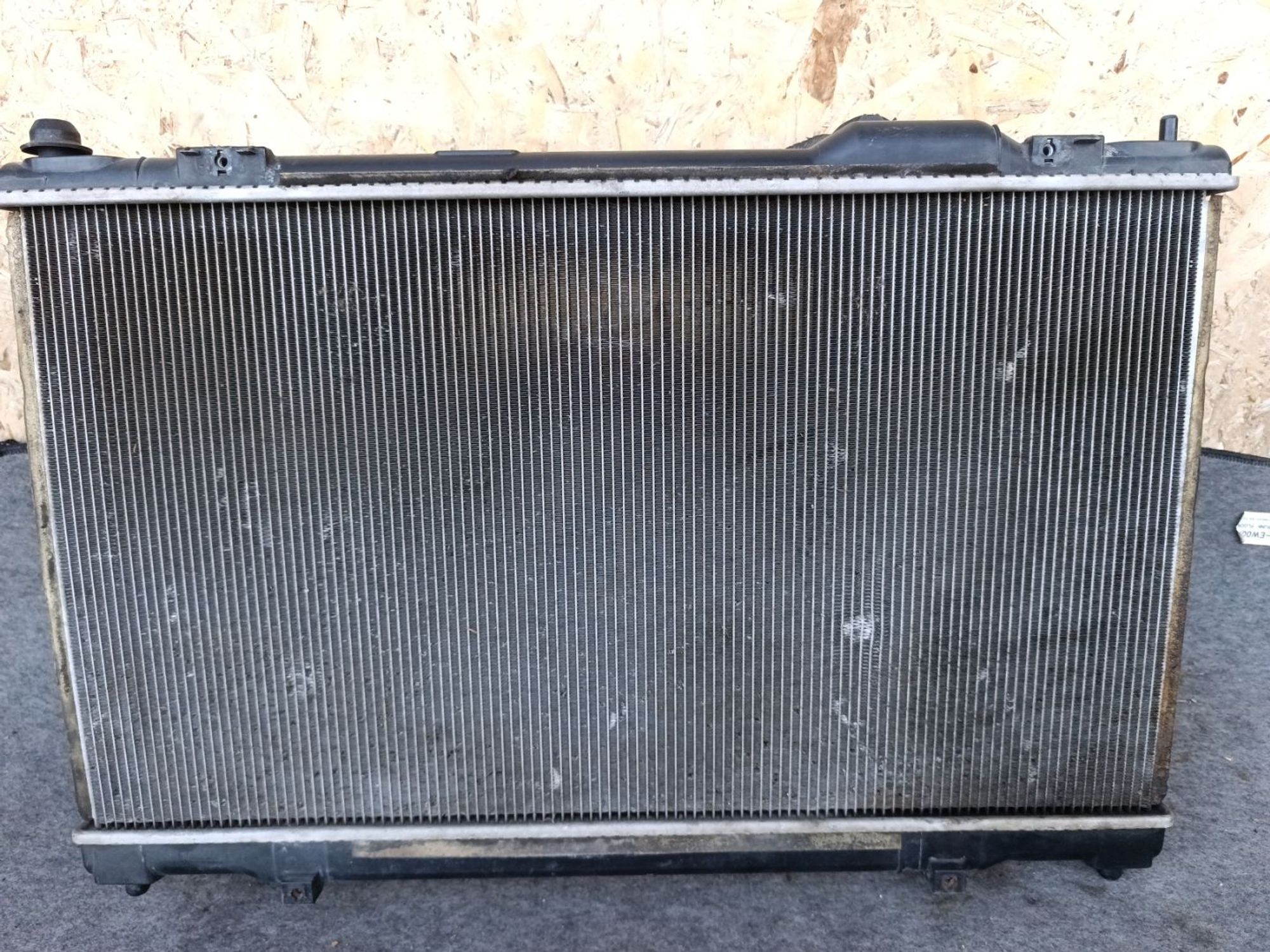 https://ycs.partsauto.market/partsauto-images/thmbs/userImages/d9b05010c61782443e0b3e264cf05921/part/71f6dc53-4801-4c94-bb67-90a8073b76e0_1781194728794.jpg