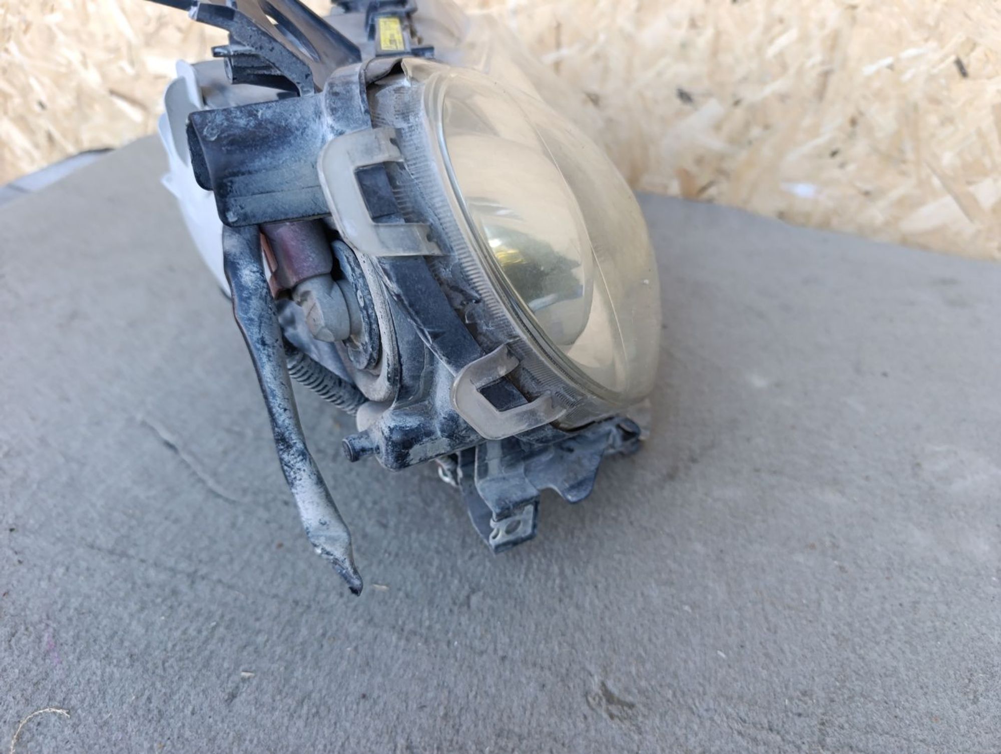 https://ycs.partsauto.market/partsauto-images/thmbs/userImages/d9b05010c61782443e0b3e264cf05921/part/731f7ffb-1886-49d9-b8bd-0a1abe779744_1785337801140.jpg