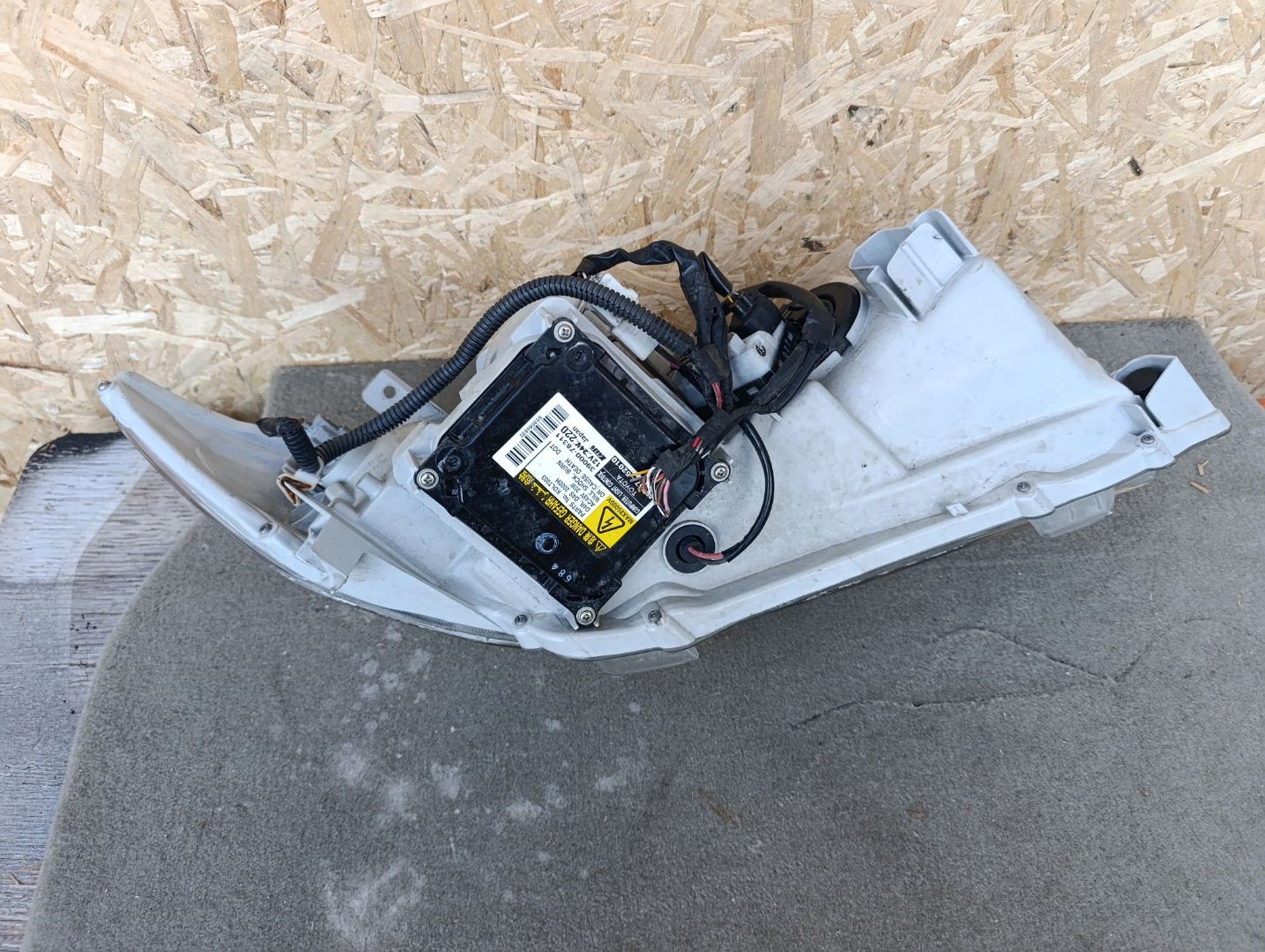 https://ycs.partsauto.market/partsauto-images/thmbs/userImages/d9b05010c61782443e0b3e264cf05921/part/74c4e443-01c8-4b0f-a455-b47a38757bbd_1785166718975.jpg