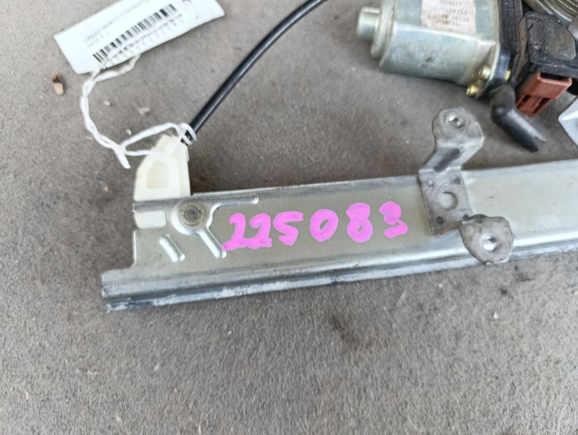 https://ycs.partsauto.market/partsauto-images/thmbs/userImages/d9b05010c61782443e0b3e264cf05921/part/756d2ab3-e089-44eb-a94b-a03e1689b19e_1749114432987.jpg