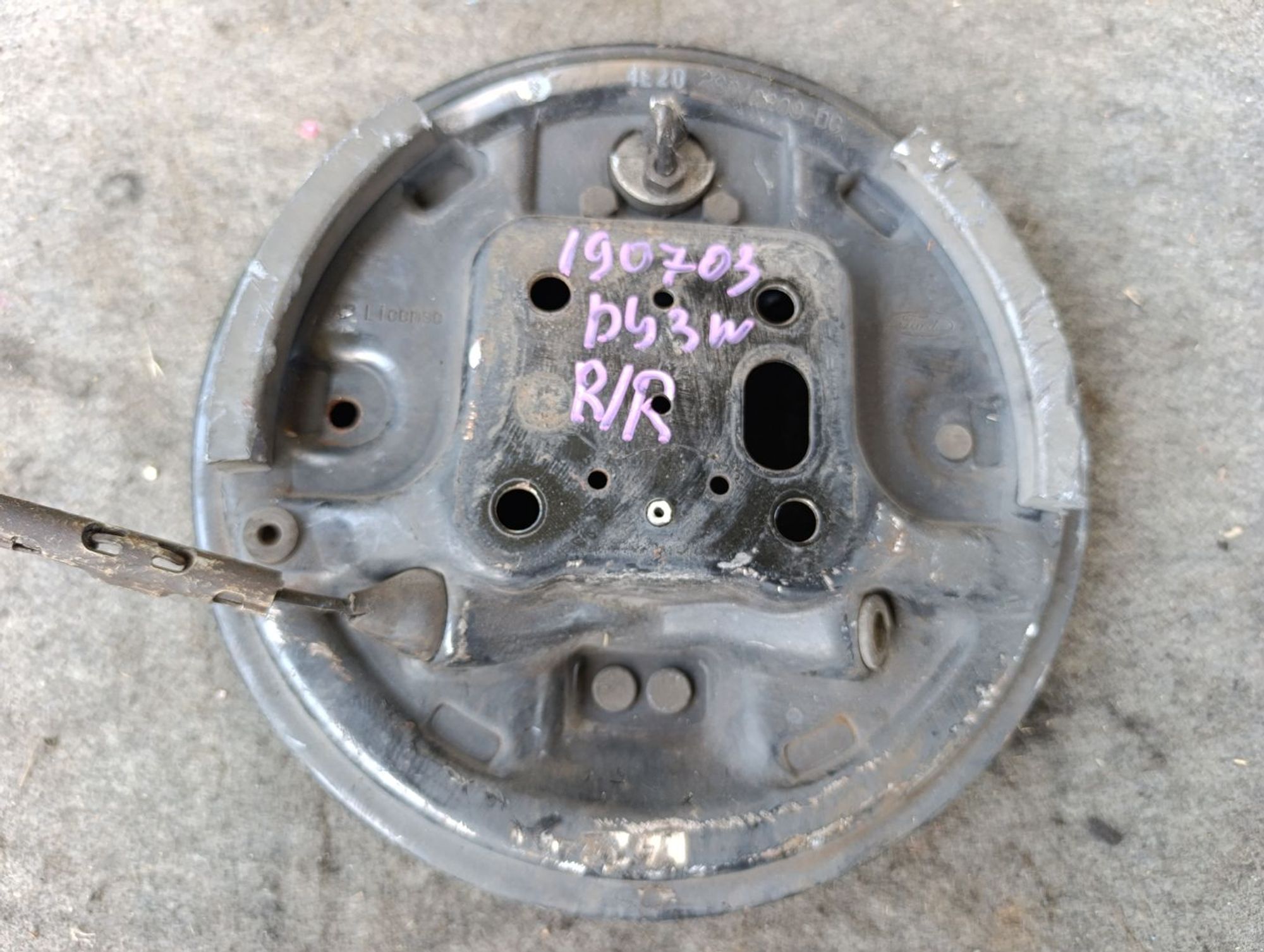 https://ycs.partsauto.market/partsauto-images/thmbs/userImages/d9b05010c61782443e0b3e264cf05921/part/766592dc-5879-40d6-8a0e-934ddea24e92_1784454155125.jpg