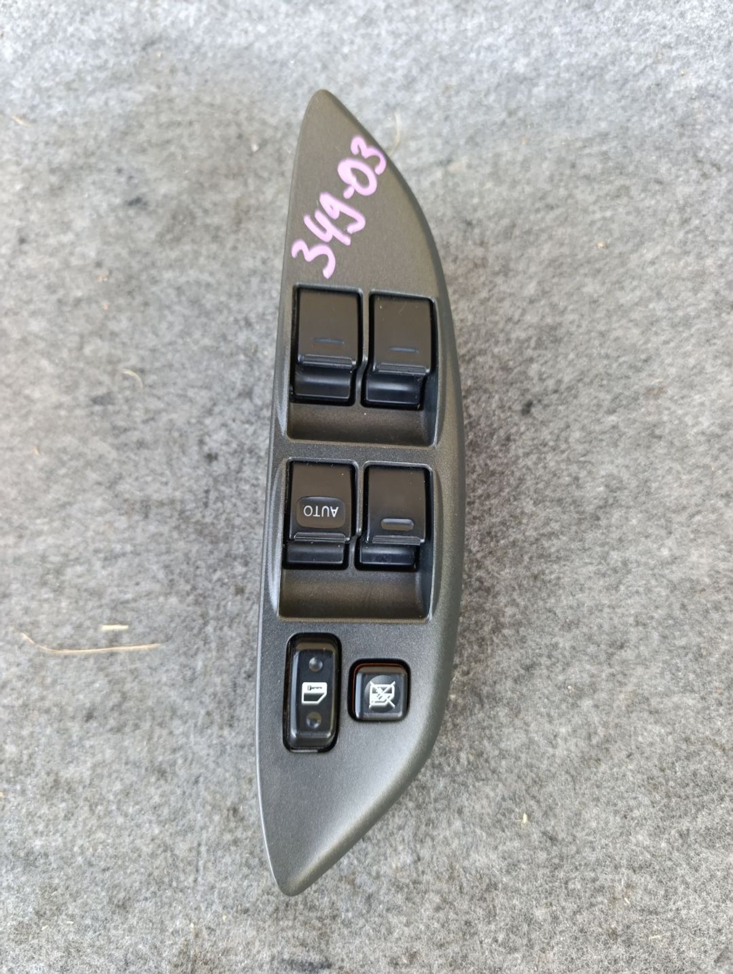 https://ycs.partsauto.market/partsauto-images/thmbs/userImages/d9b05010c61782443e0b3e264cf05921/part/77289fc4-4baa-4e45-b02b-2560eb933bd7_1783432516269.jpg
