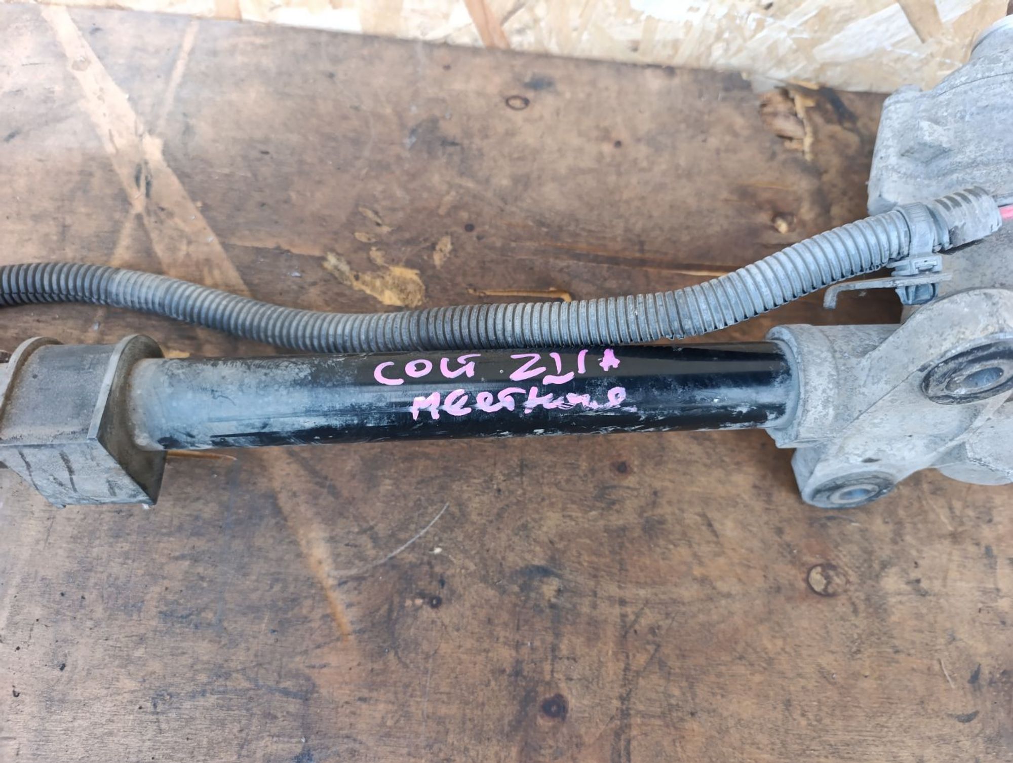 https://ycs.partsauto.market/partsauto-images/thmbs/userImages/d9b05010c61782443e0b3e264cf05921/part/7959446d-2126-4646-8136-efdc486568bc_1784453137075.jpg