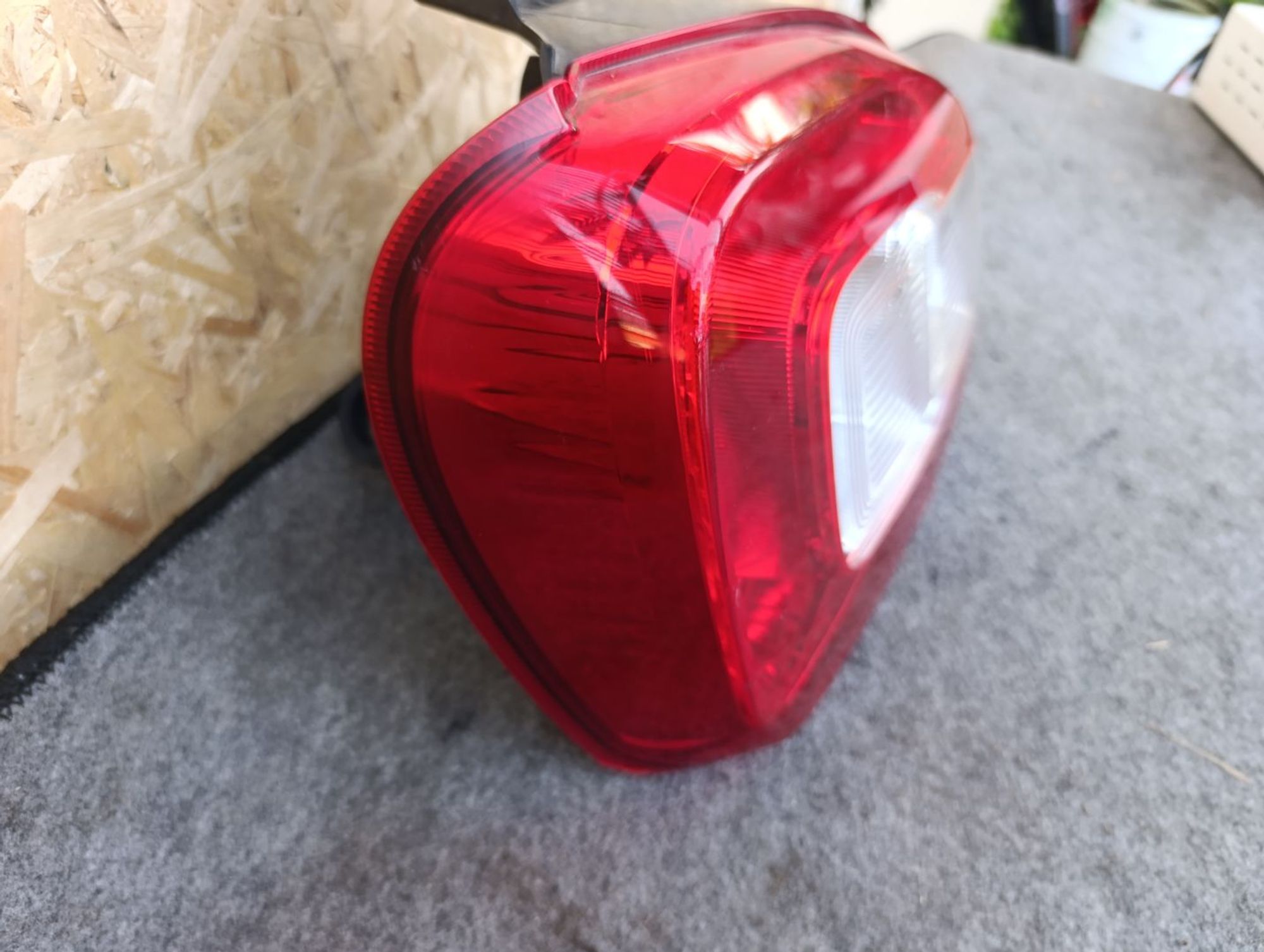 https://ycs.partsauto.market/partsauto-images/thmbs/userImages/d9b05010c61782443e0b3e264cf05921/part/7a8a5989-71fc-430b-abe7-67e3491f2c38_1783440202348.jpg