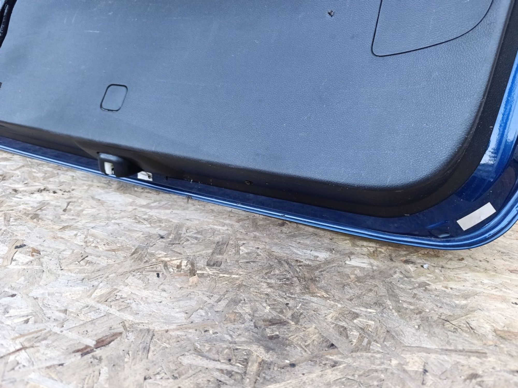 https://ycs.partsauto.market/partsauto-images/thmbs/userImages/d9b05010c61782443e0b3e264cf05921/part/7abb5703-32c9-4f23-8abf-b8d207f4733e_1781886660396.jpg
