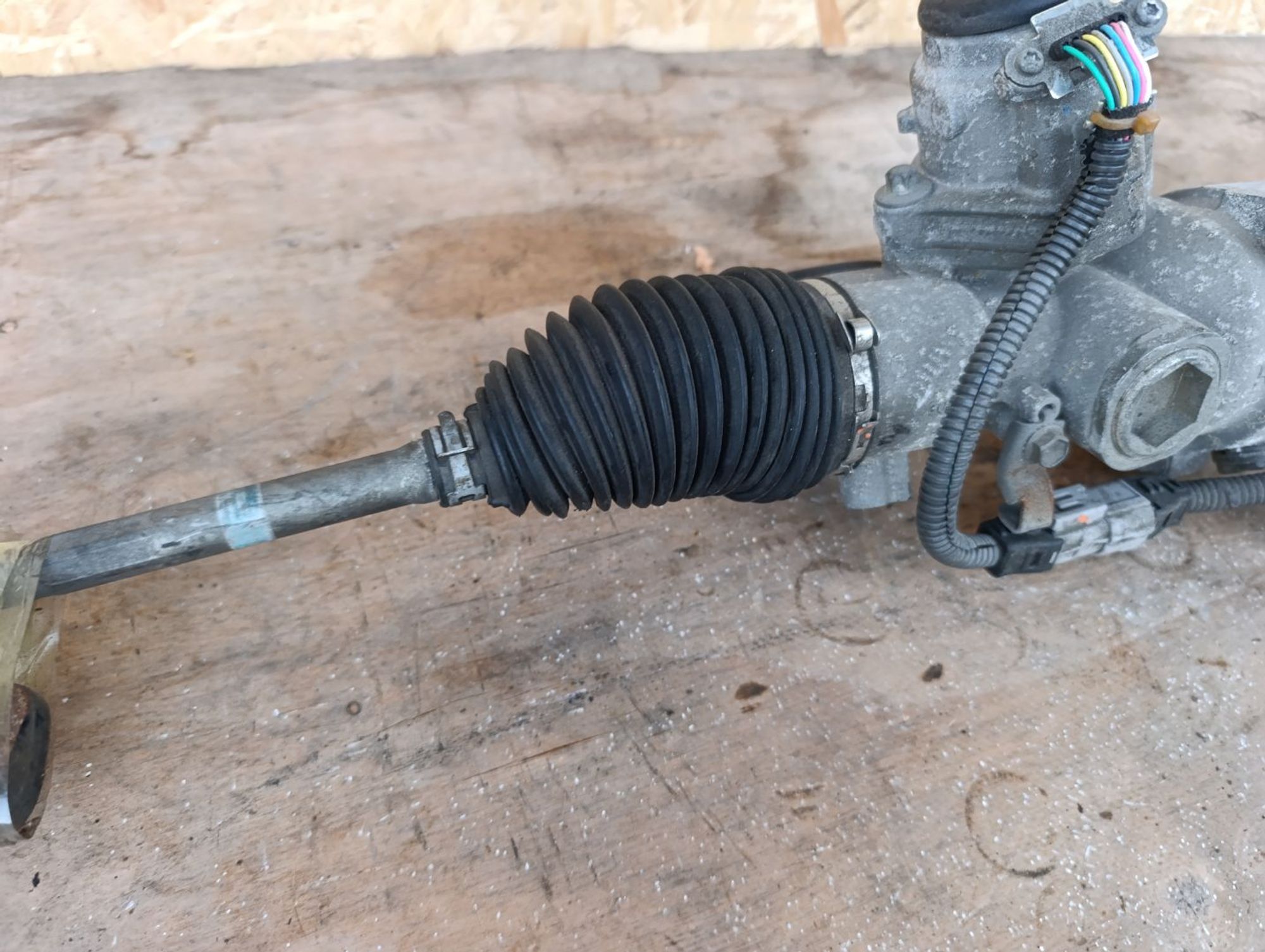 https://ycs.partsauto.market/partsauto-images/thmbs/userImages/d9b05010c61782443e0b3e264cf05921/part/7bd52f29-796d-4bf4-b9d8-8d7d0313e56d_1784219893479.jpg