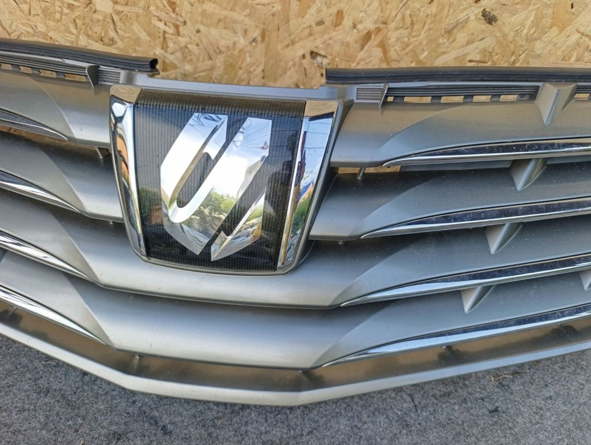 https://ycs.partsauto.market/partsauto-images/thmbs/userImages/d9b05010c61782443e0b3e264cf05921/part/7be76784-e331-4b7c-a571-9ff47b13cdeb_1783521449301.jpg