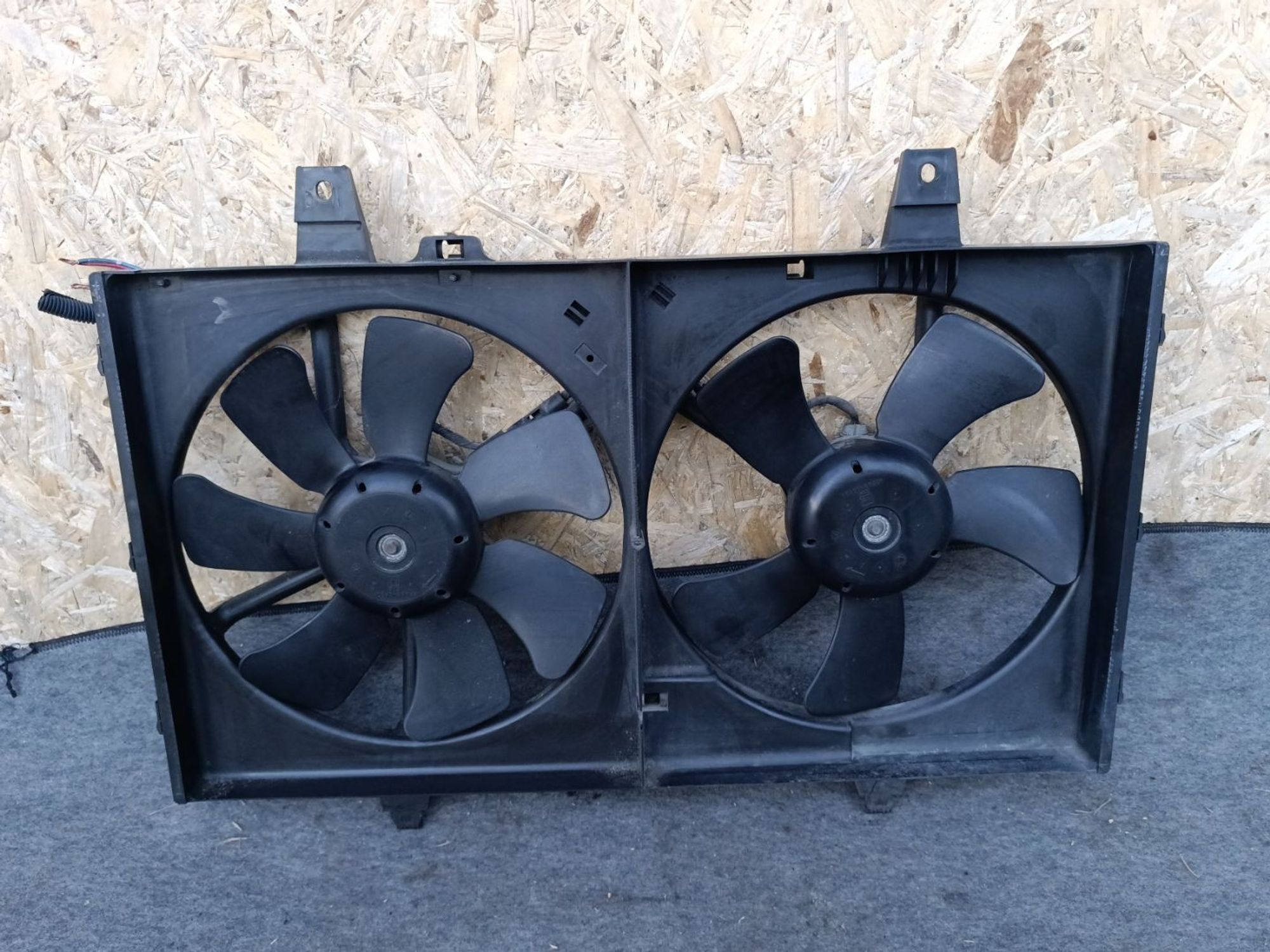 https://ycs.partsauto.market/partsauto-images/thmbs/userImages/d9b05010c61782443e0b3e264cf05921/part/7f02360e-601b-41cc-9fd1-4944bf8a8253_1781107657882.jpg