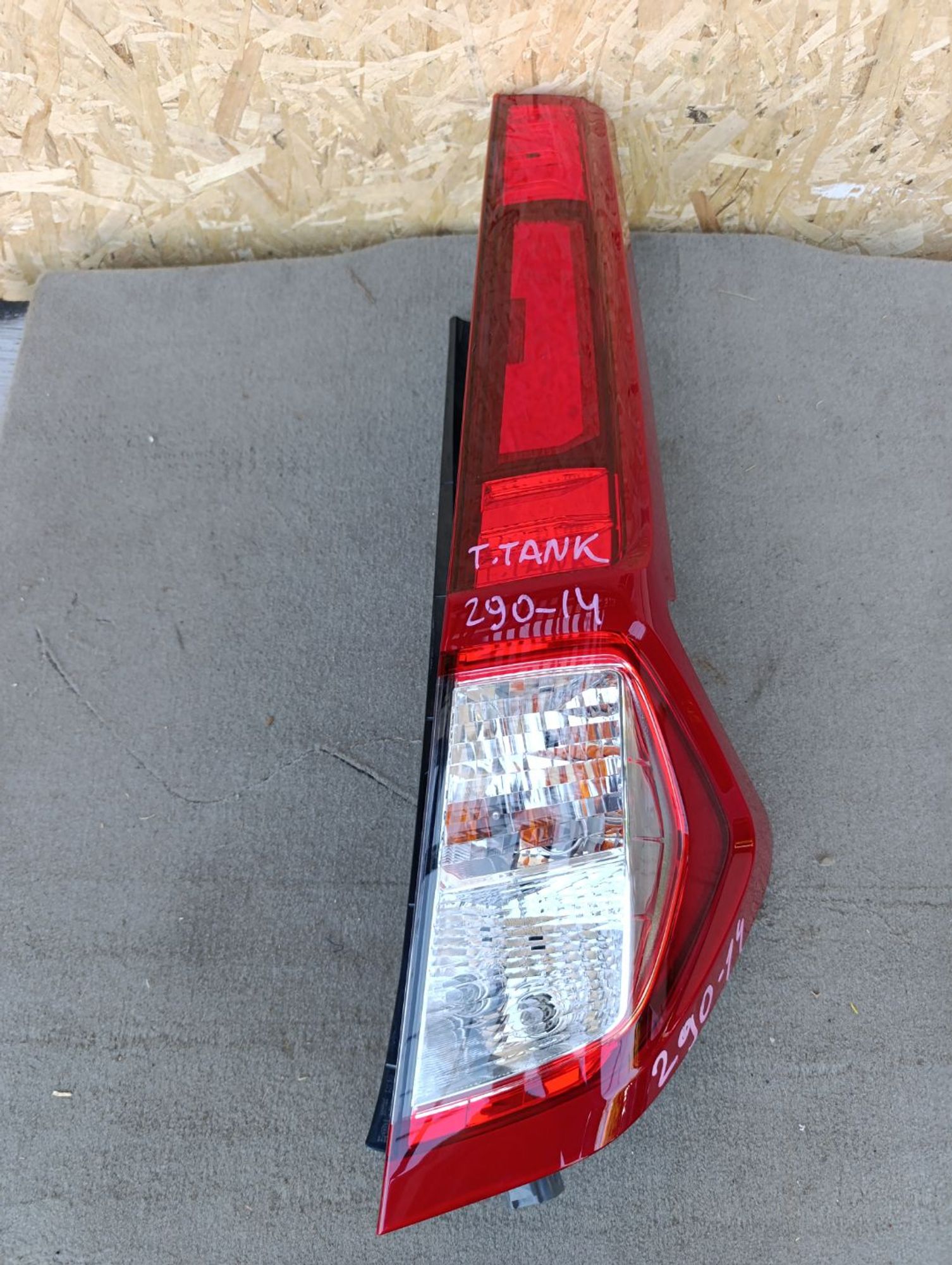 https://ycs.partsauto.market/partsauto-images/thmbs/userImages/d9b05010c61782443e0b3e264cf05921/part/7f05176d-ce77-49e0-b270-9b320a9bade2_1784553364565.jpg