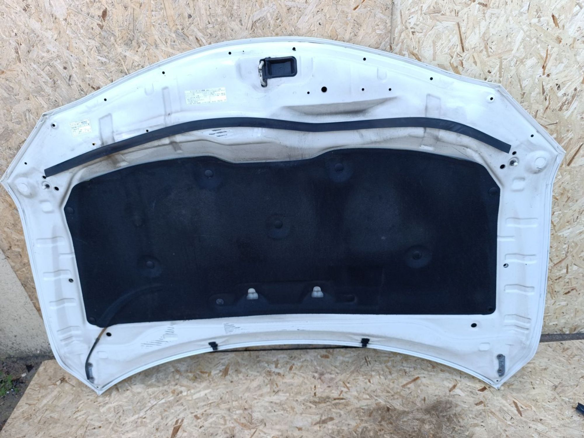 https://ycs.partsauto.market/partsauto-images/thmbs/userImages/d9b05010c61782443e0b3e264cf05921/part/7f7129df-3c06-4f4e-aac6-dfe3cf60a1a0_1781702079842.jpg