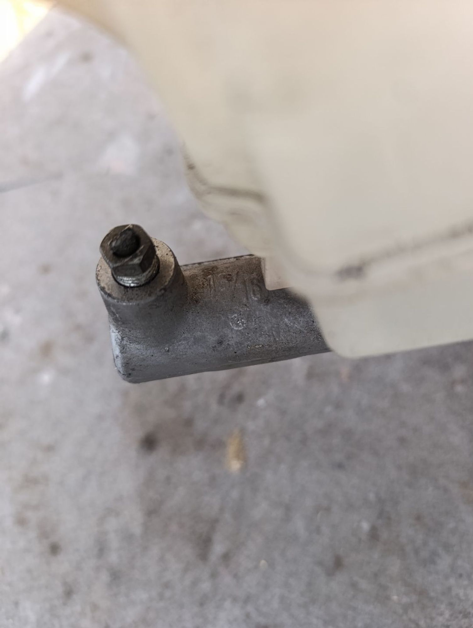 https://ycs.partsauto.market/partsauto-images/thmbs/userImages/d9b05010c61782443e0b3e264cf05921/part/7f7fbd24-2df4-44ac-afcb-ec55fe1d7398_1783700221424.jpg