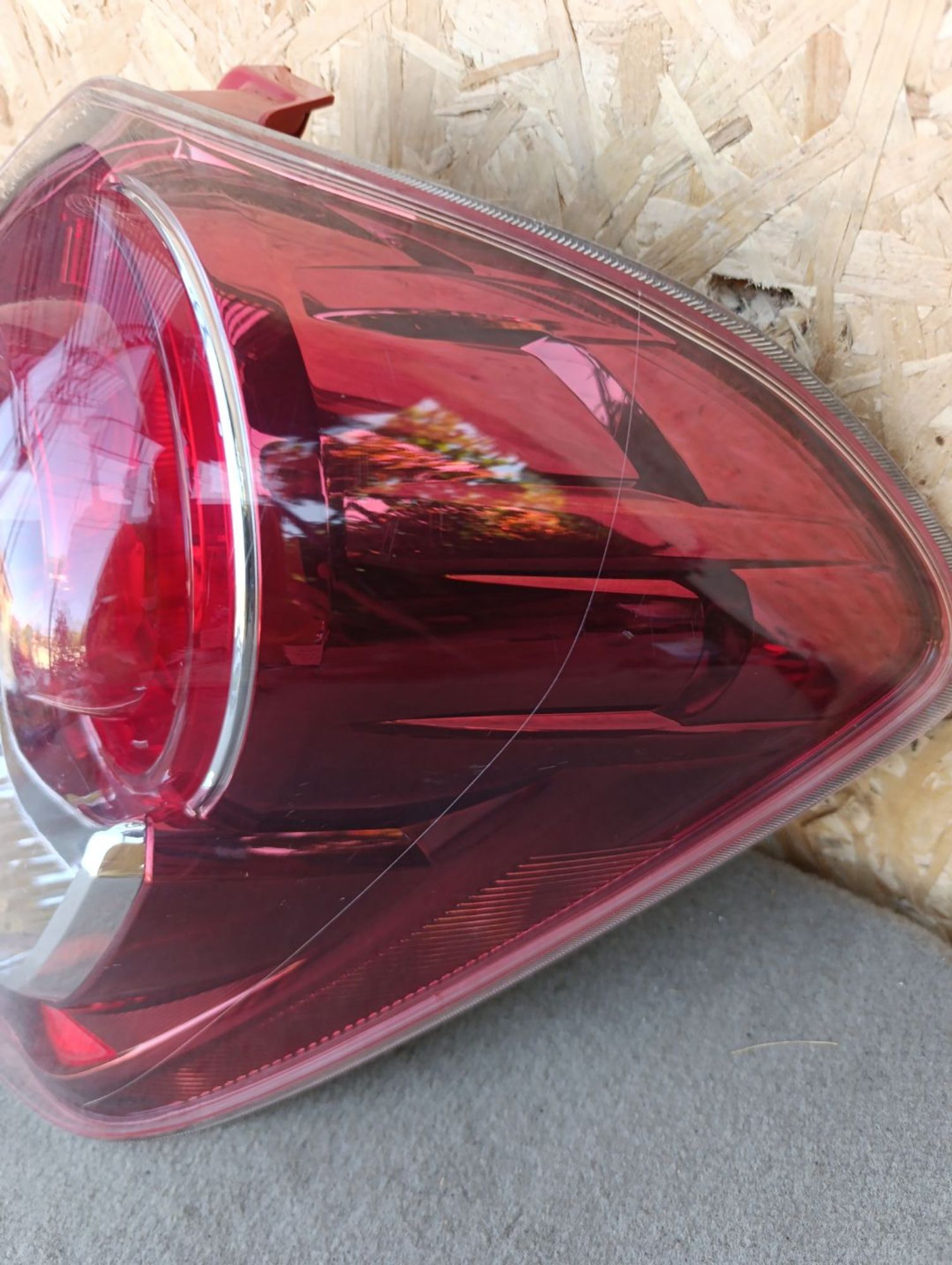 https://ycs.partsauto.market/partsauto-images/thmbs/userImages/d9b05010c61782443e0b3e264cf05921/part/81c90af5-e282-4dd4-997e-dd1deef8640f_1784557813936.jpg