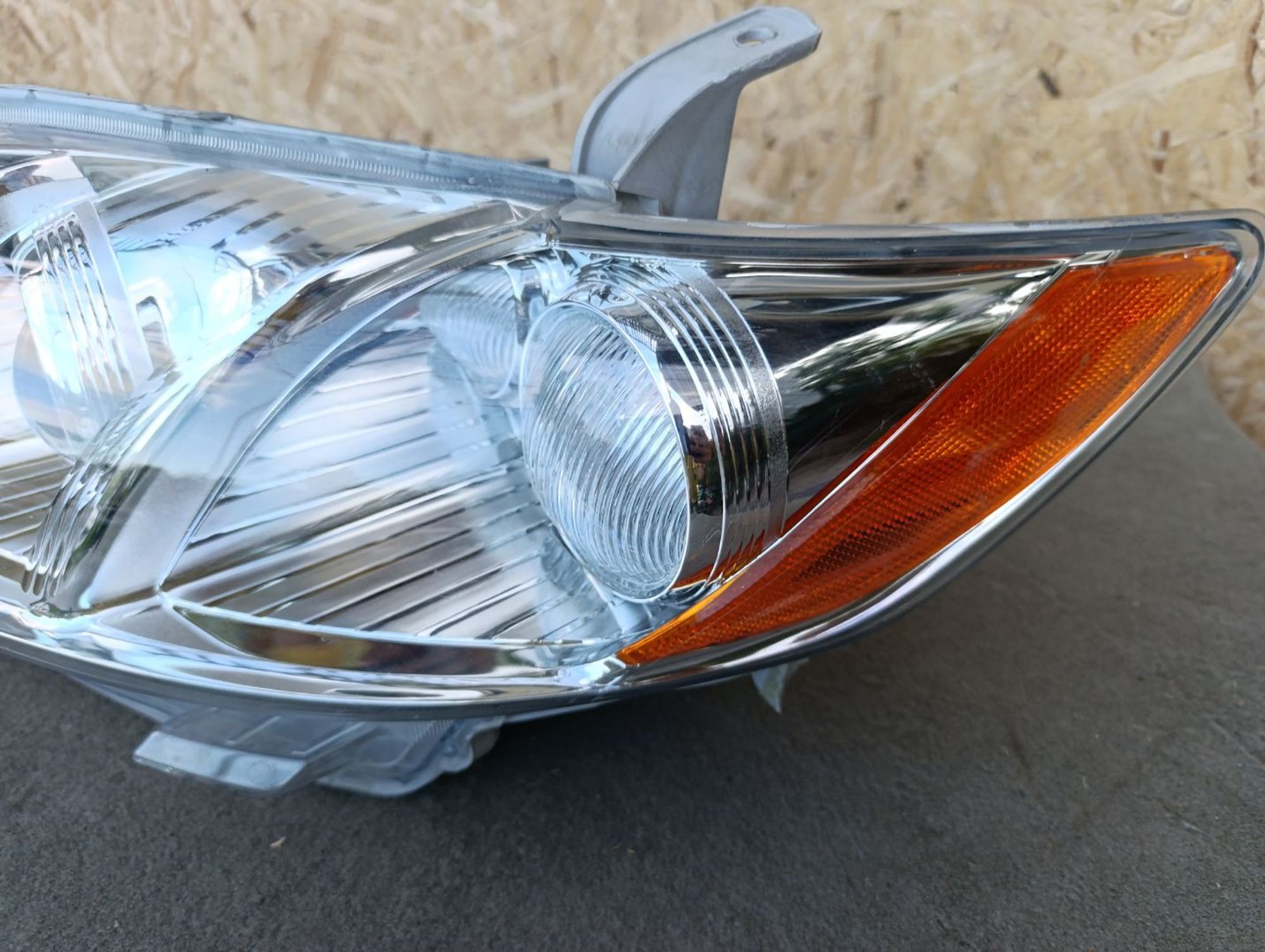 Фара левая Toyota Camry ACV40, 8500 рублей, Ленина