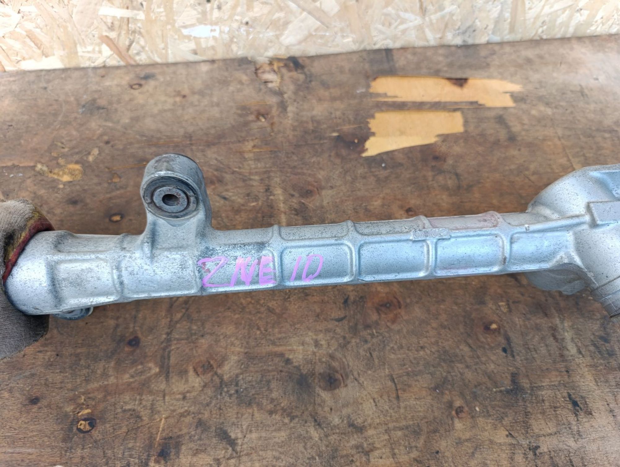 https://ycs.partsauto.market/partsauto-images/thmbs/userImages/d9b05010c61782443e0b3e264cf05921/part/8250a441-d1f9-4018-8135-8110ed61b746_1784302277298.jpg